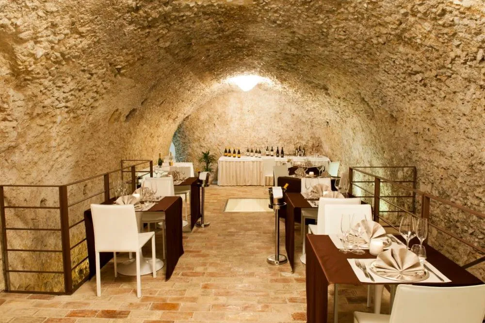 Restaurant/places to eat in Antico Borgo Chieti