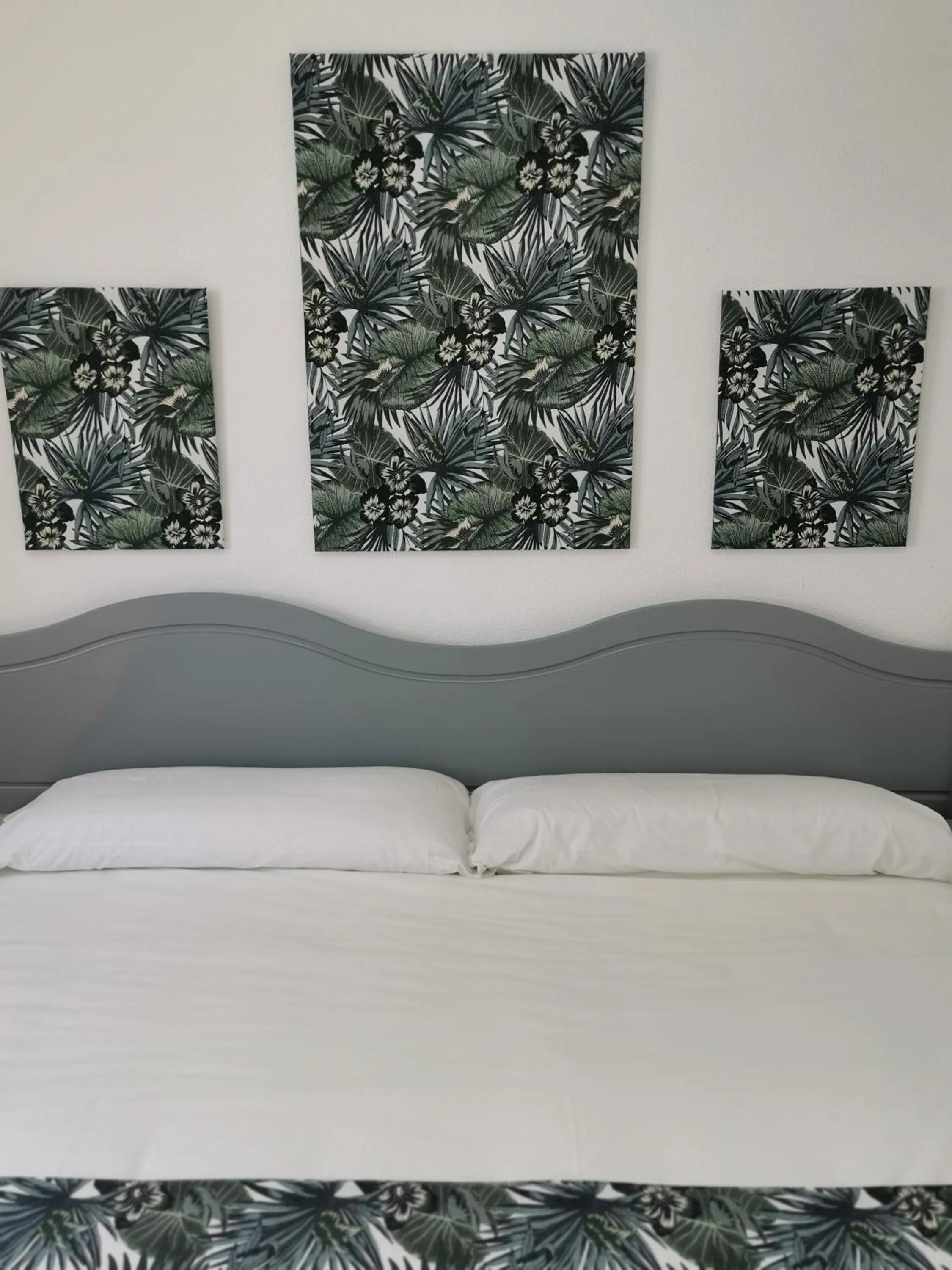 Bedroom in Apartamentos Oasis San Antonio