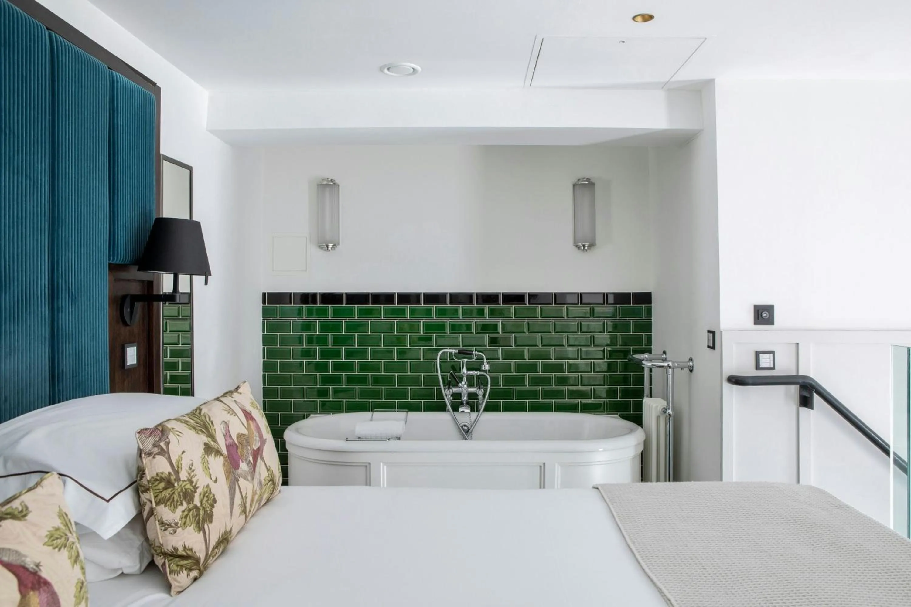 Bedroom, Bed in The Edinburgh Grand, a Luxury Collection Hotel, Edinburgh