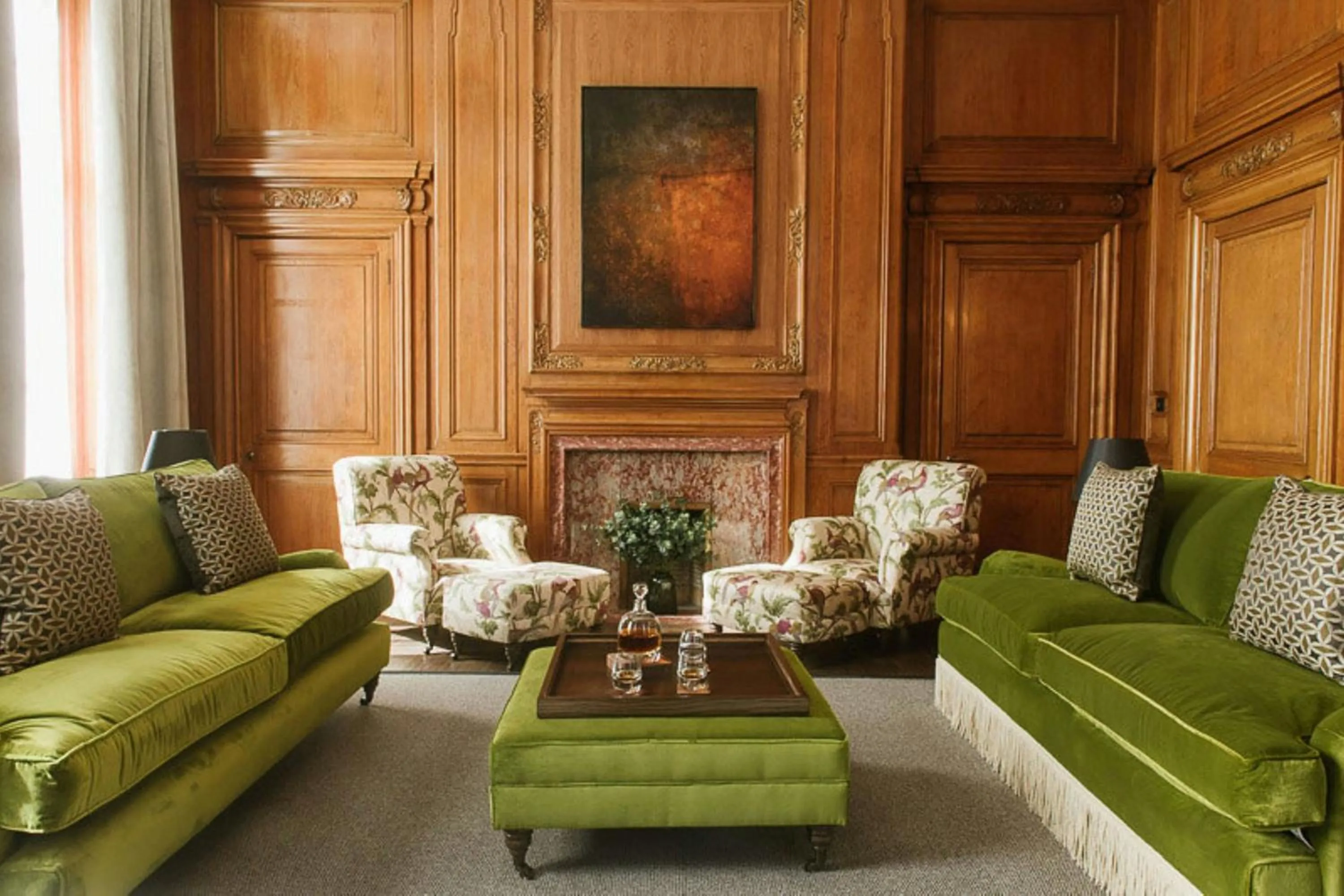 Lounge or bar in The Edinburgh Grand, a Luxury Collection Hotel, Edinburgh