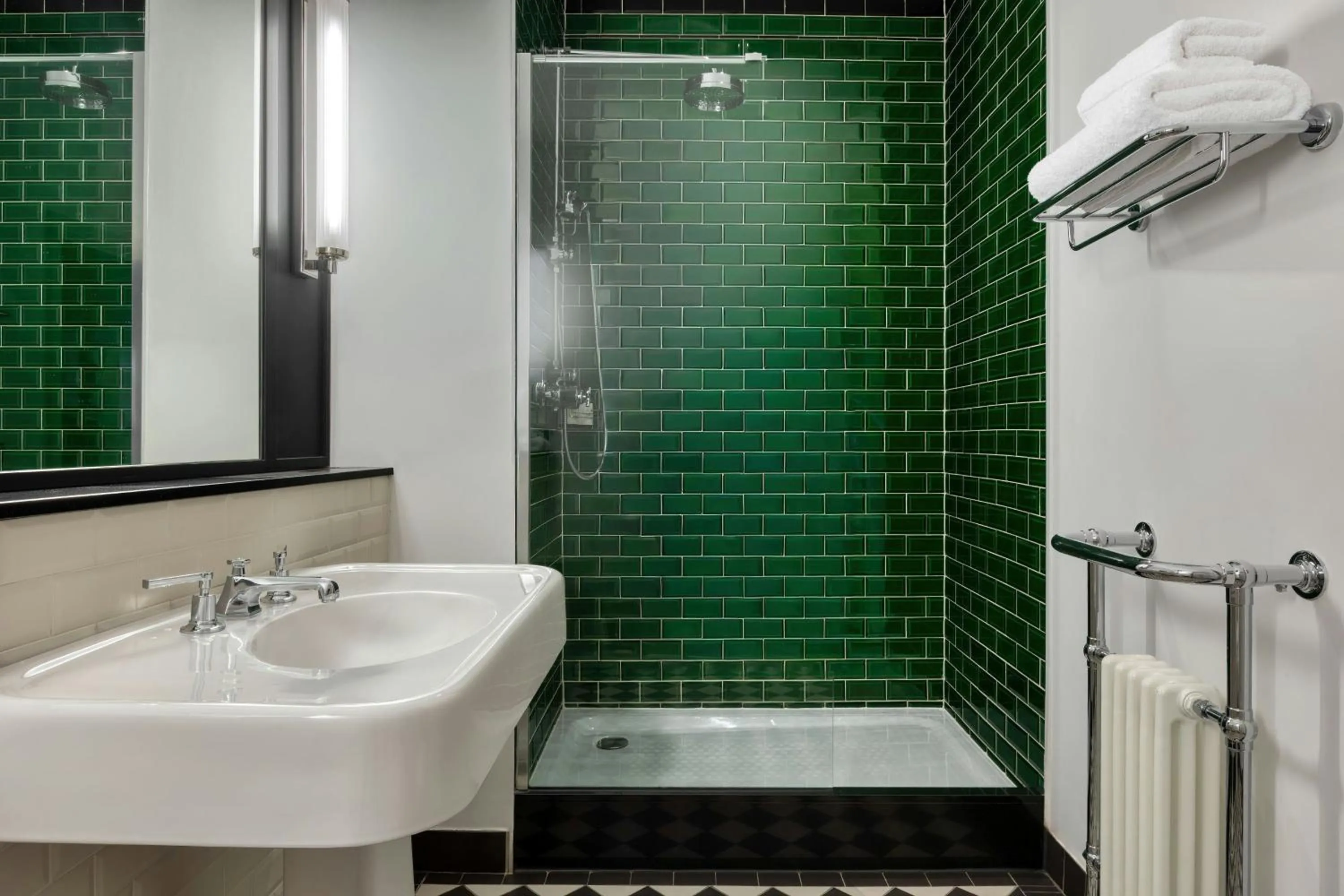 Bathroom in The Edinburgh Grand, a Luxury Collection Hotel, Edinburgh