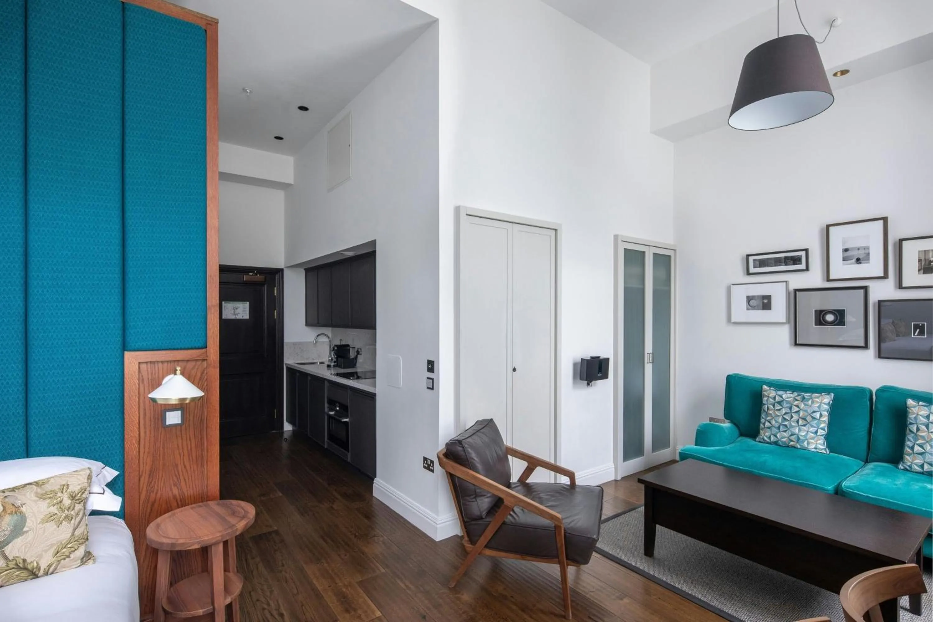 Kitchen or kitchenette in The Edinburgh Grand, a Luxury Collection Hotel, Edinburgh