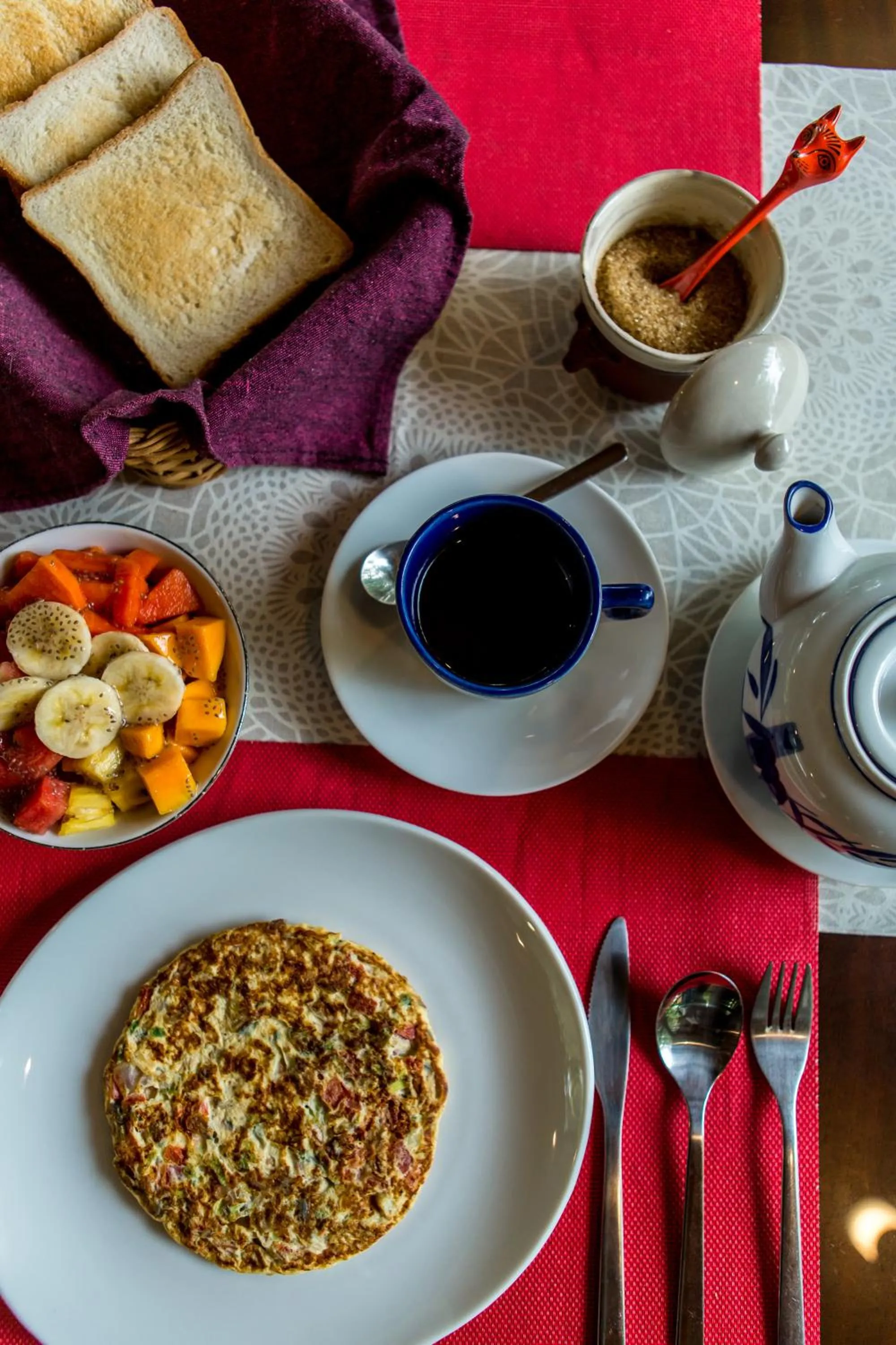 Restaurant/places to eat in Sat Nam Village Hotel