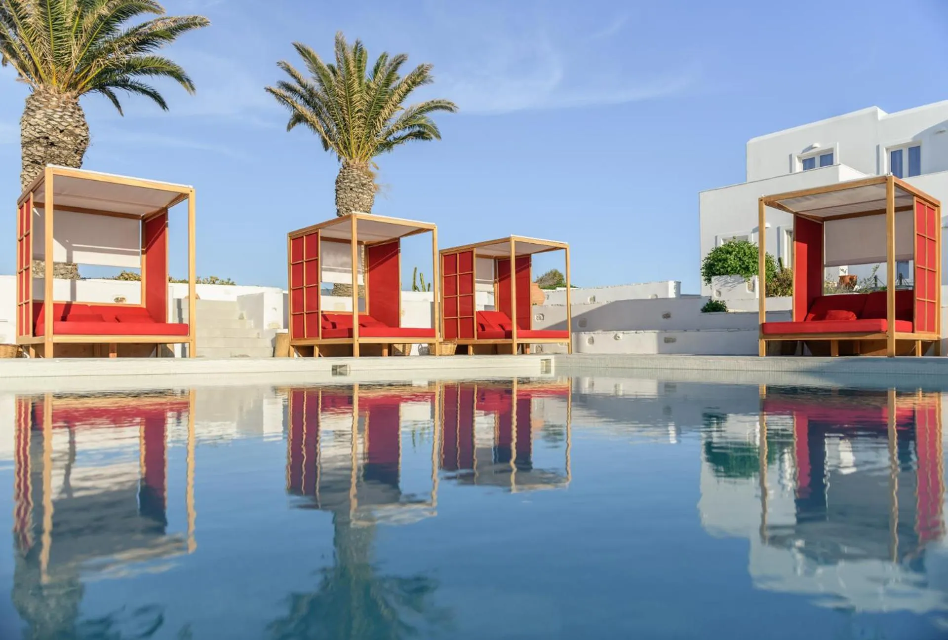 Property building in Kallisti Paros