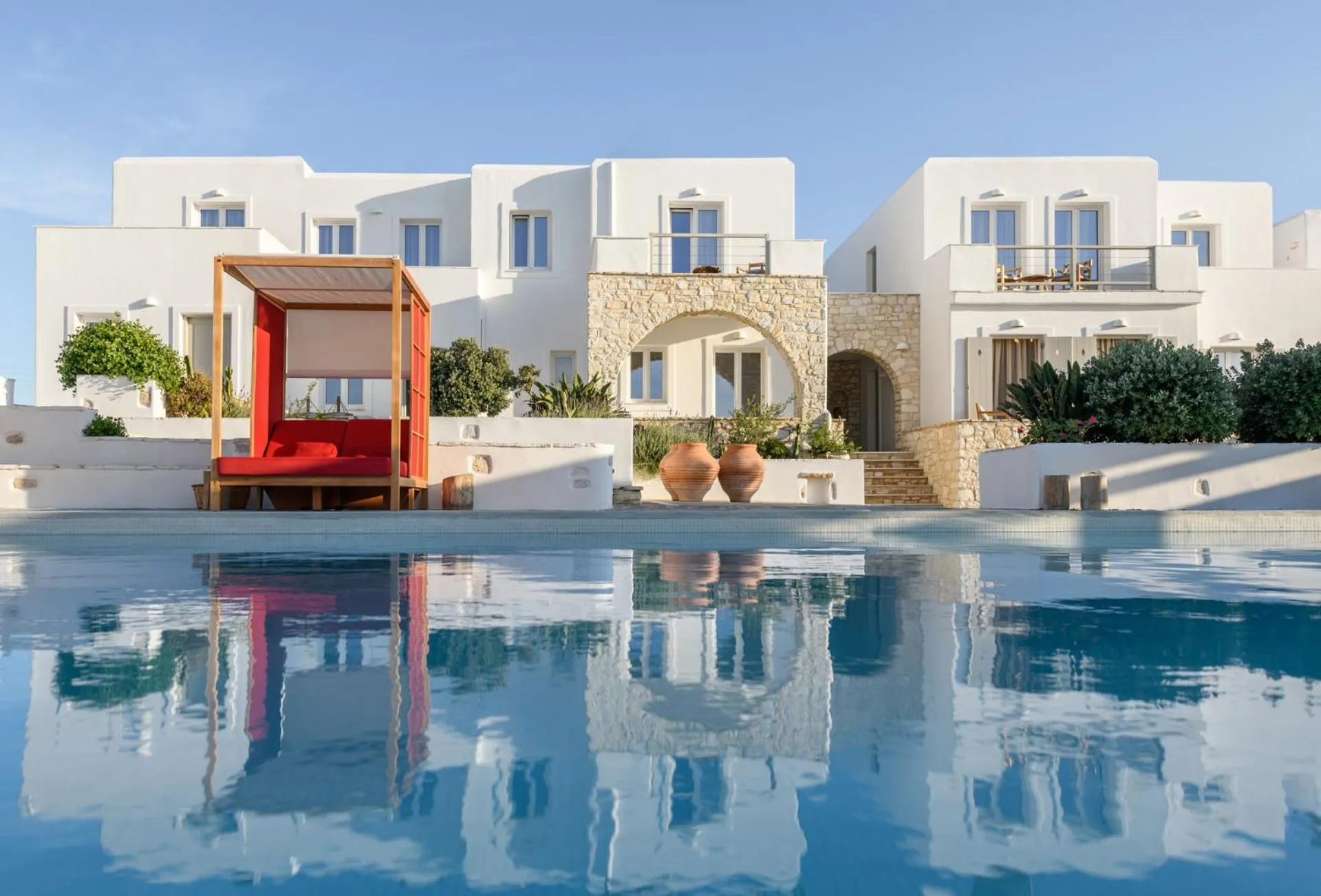 Swimming pool in Kallisti Paros