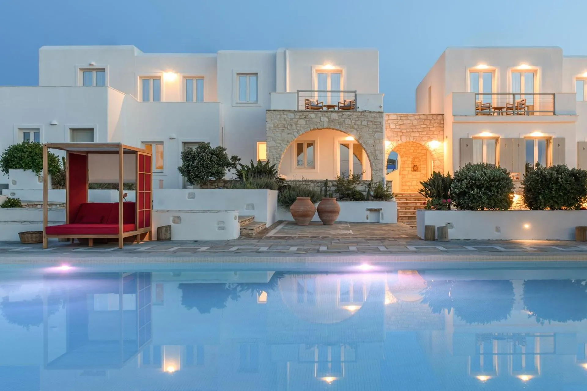 Property building in Kallisti Paros