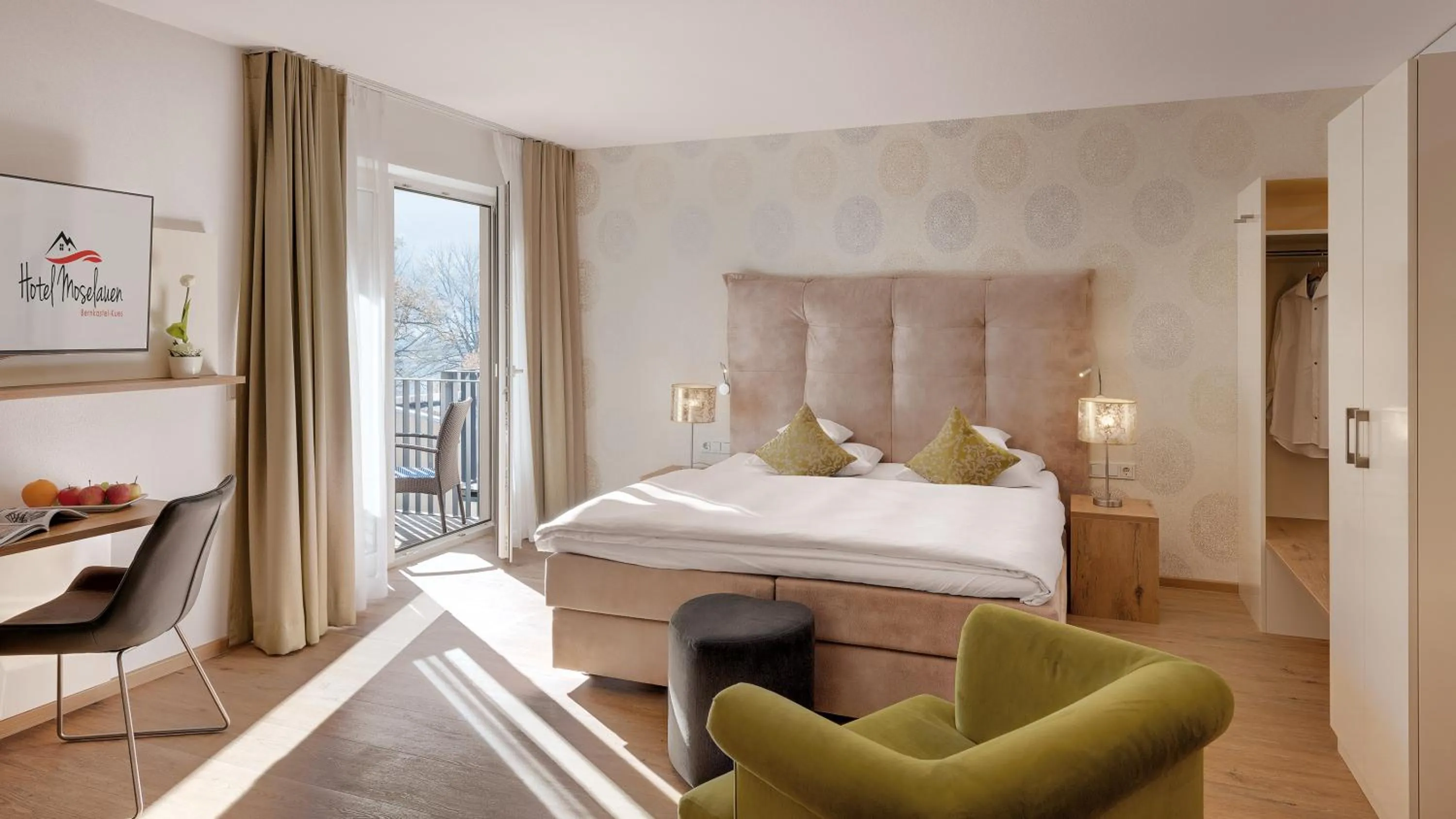 Bed in Hotel Moselauen