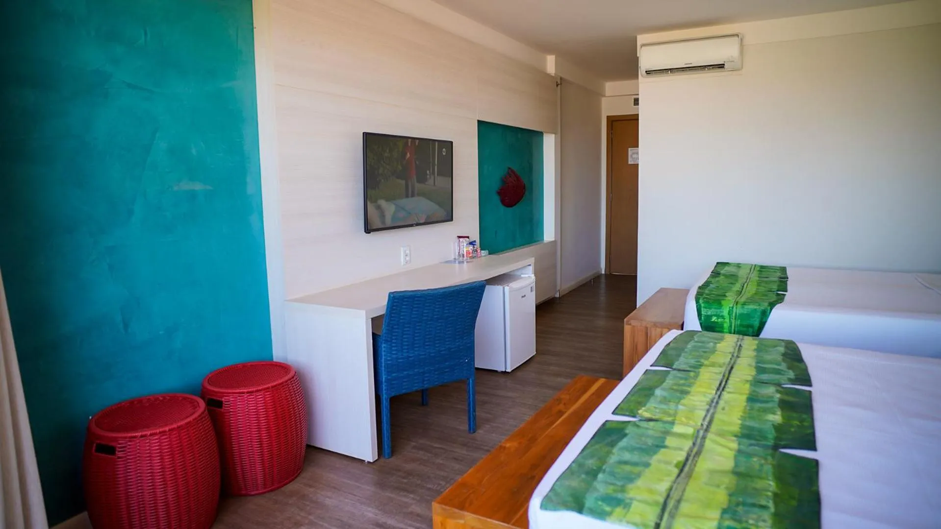 Bed in Hot Beach Resort