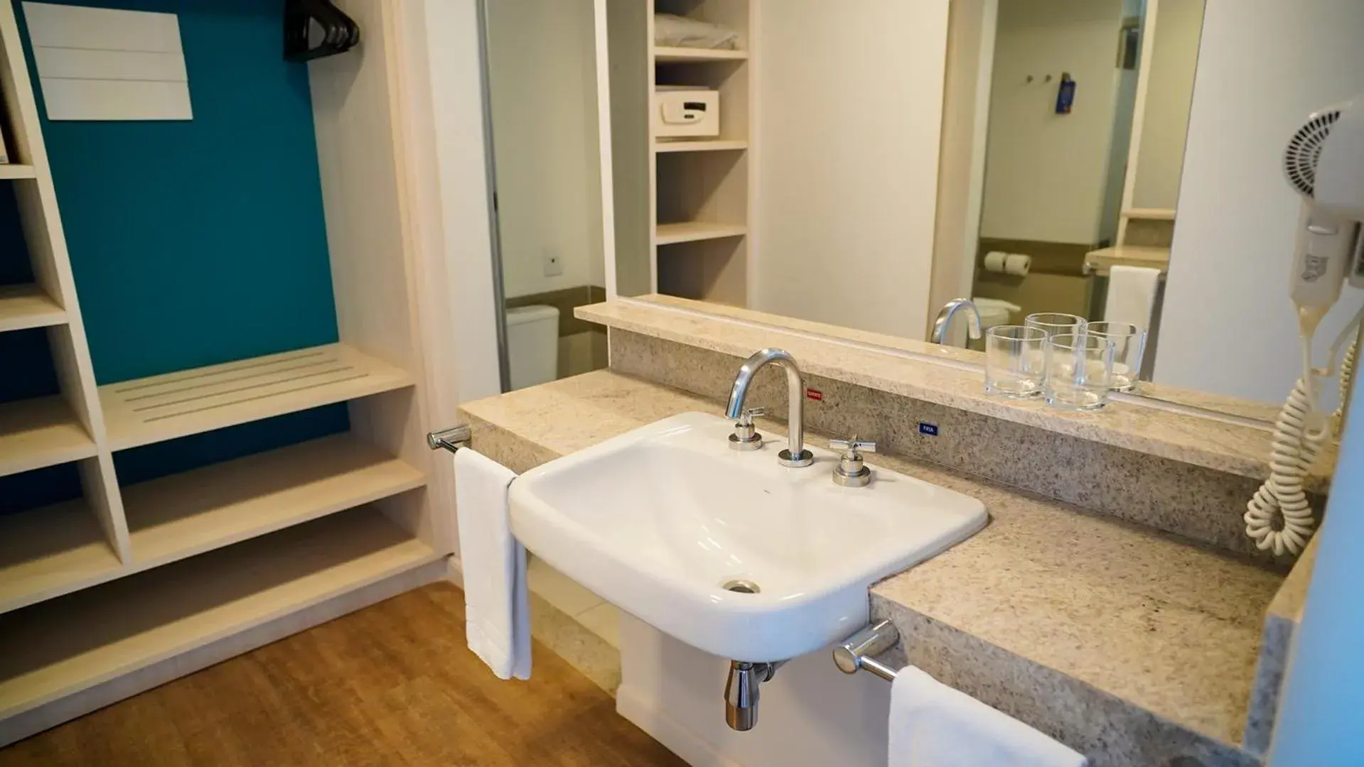 Bathroom in Hot Beach Resort Bathroom in Hot Beach Resort