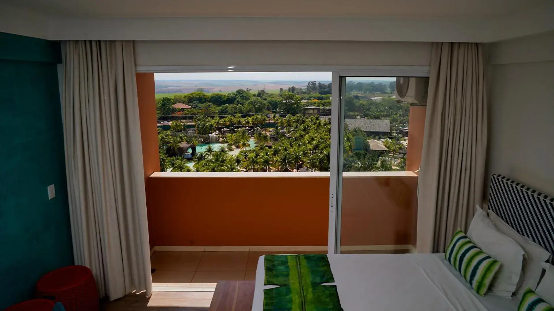 Bed in Hot Beach Resort Bed in Hot Beach Resort