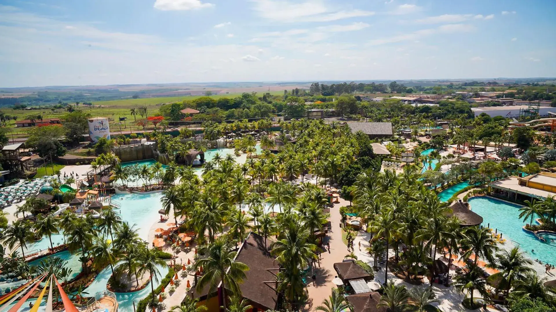 Bird's eye view in Hot Beach Resort Bird's eye view in Hot Beach Resort