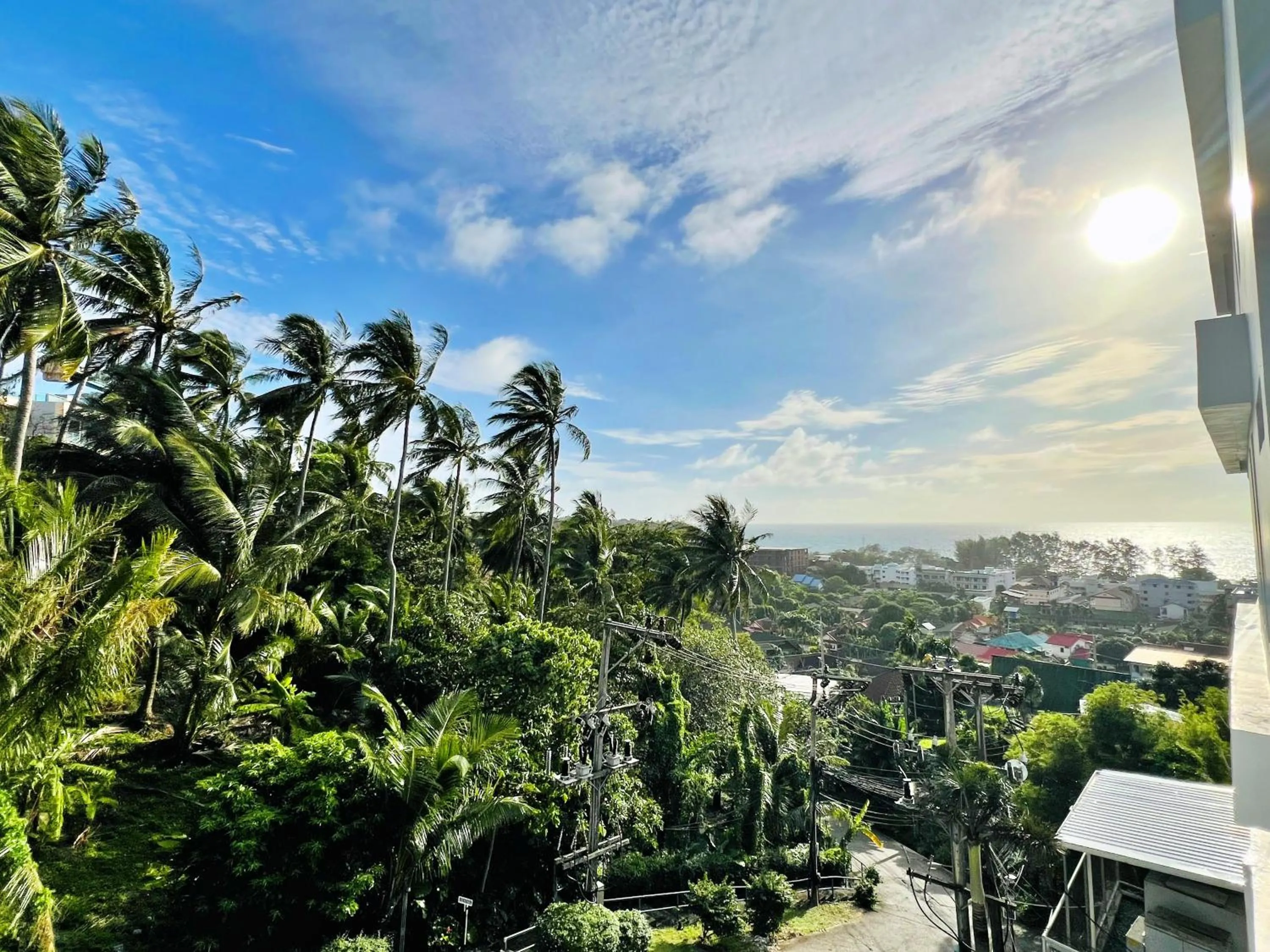 Sea view in Sunset Plaza by RESAVA
