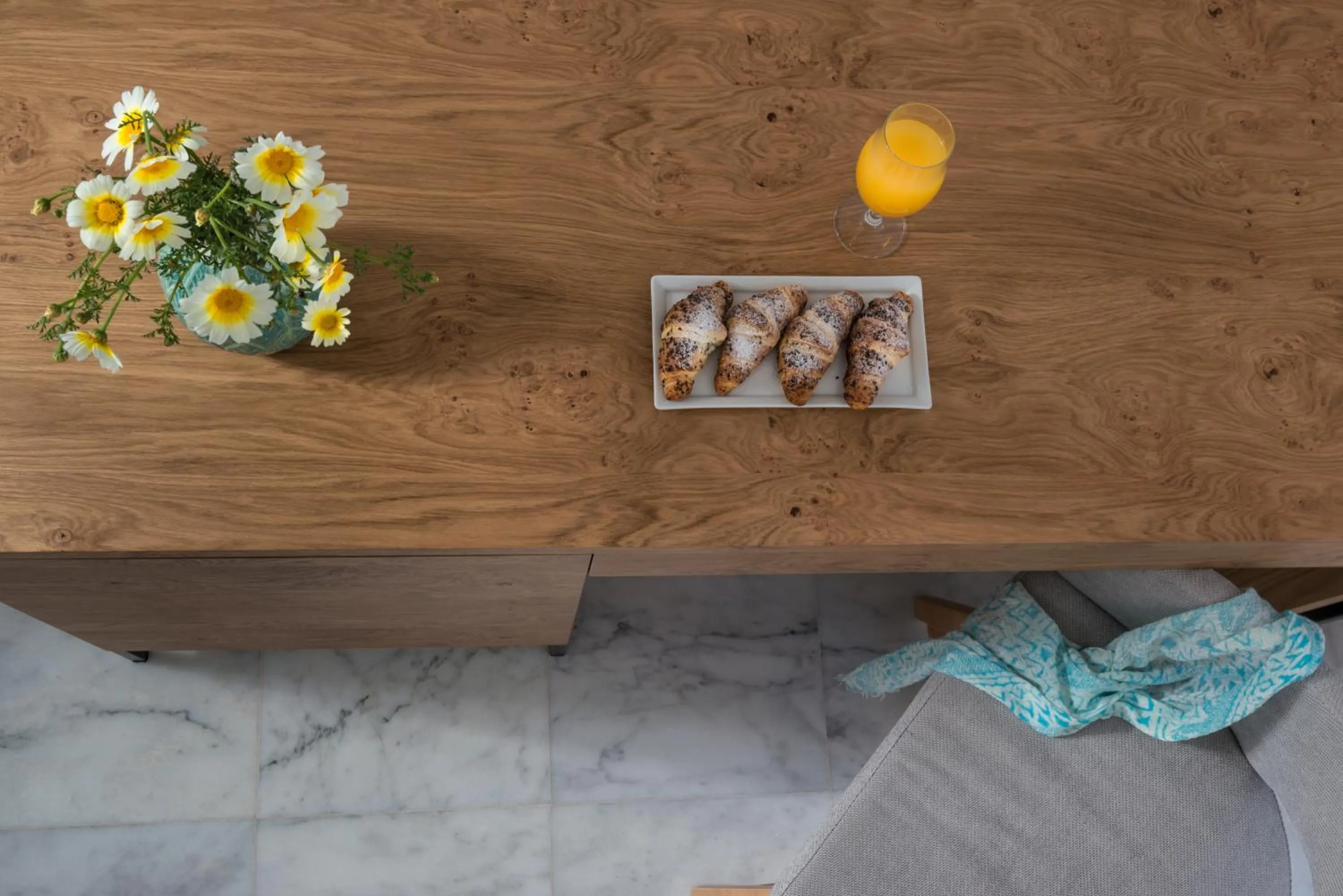 Decorative detail in Anteliz Suites