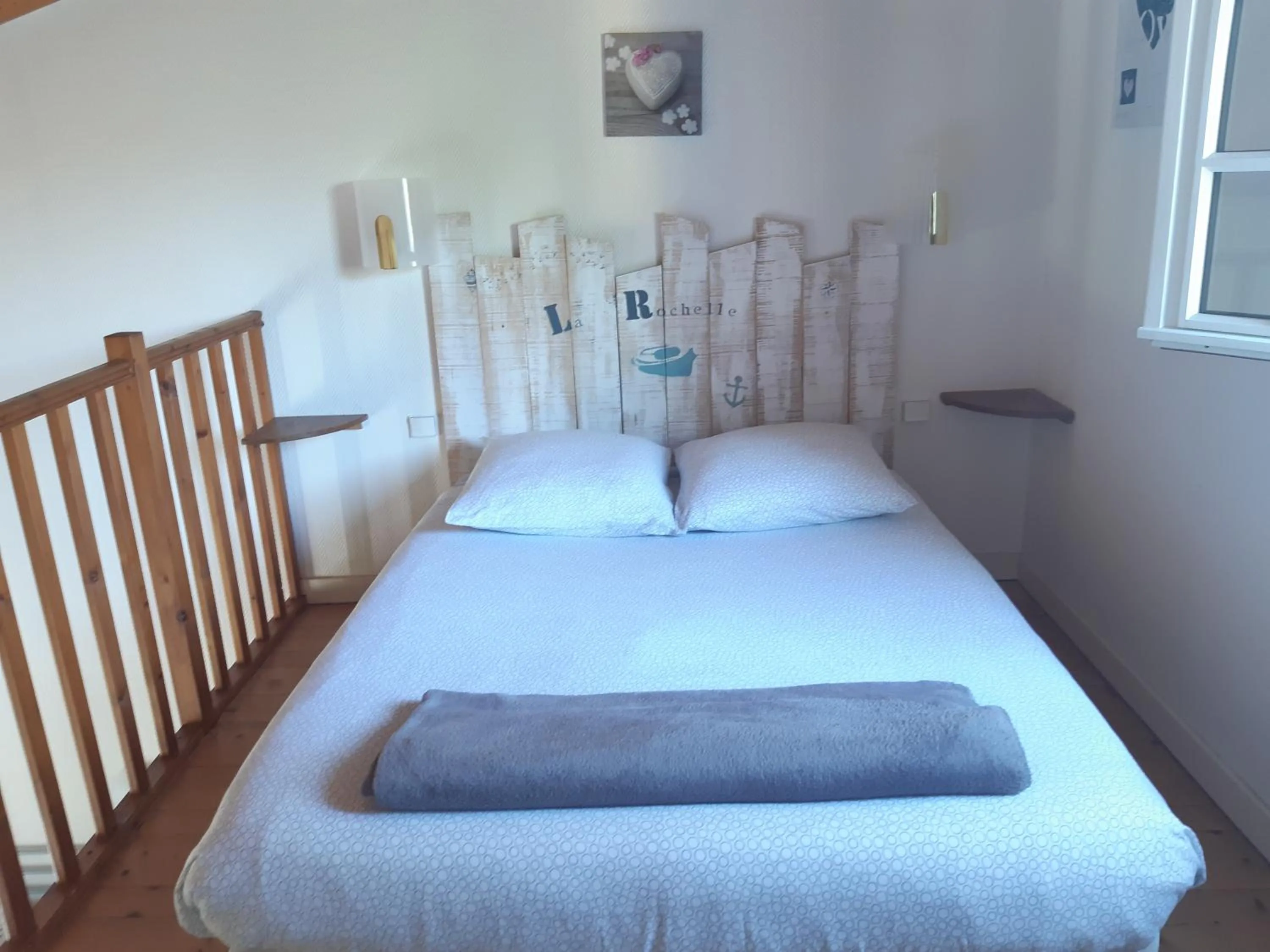 Bed in L'Abri d'Emilie