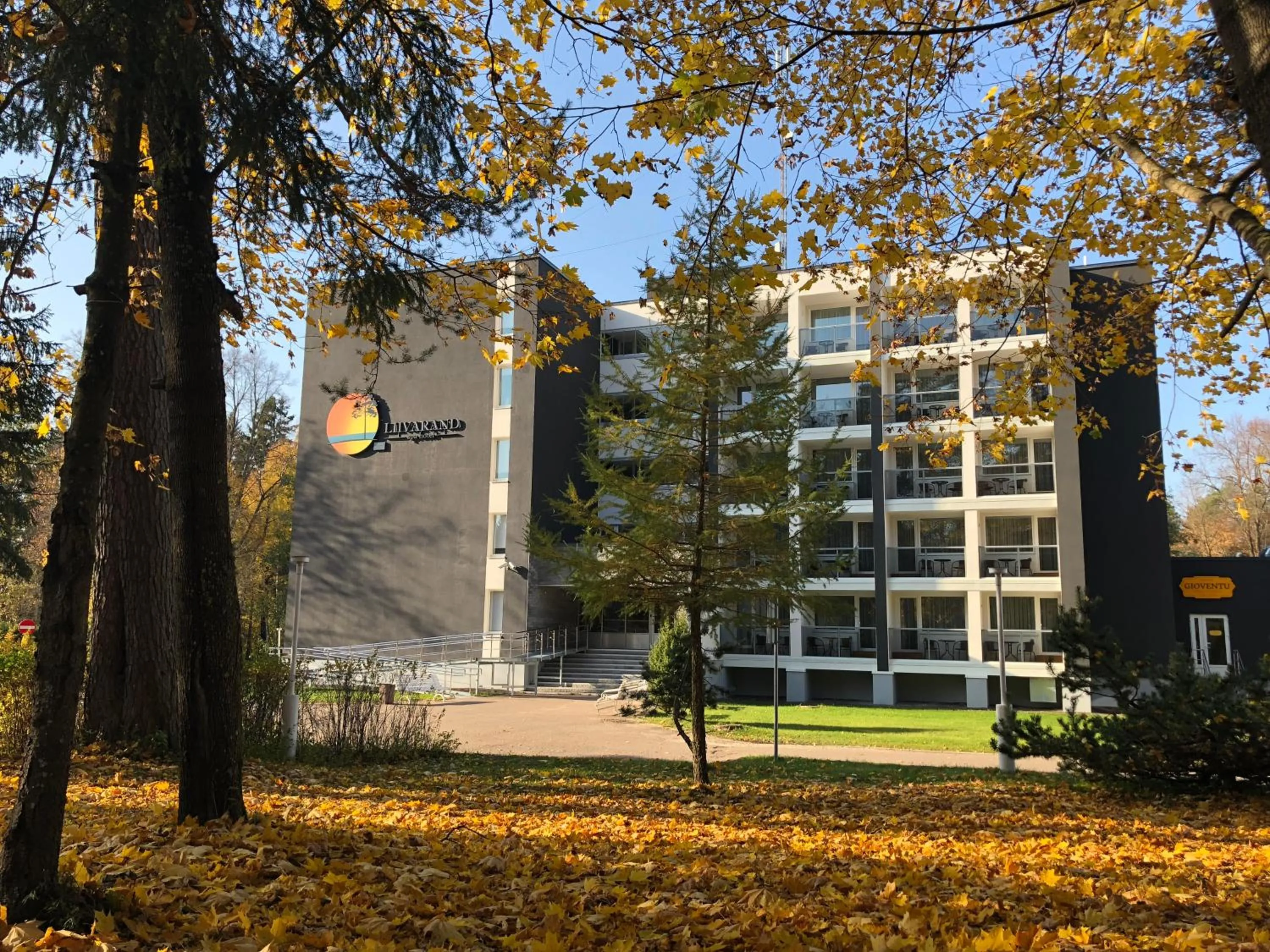 Liivarand Hotel