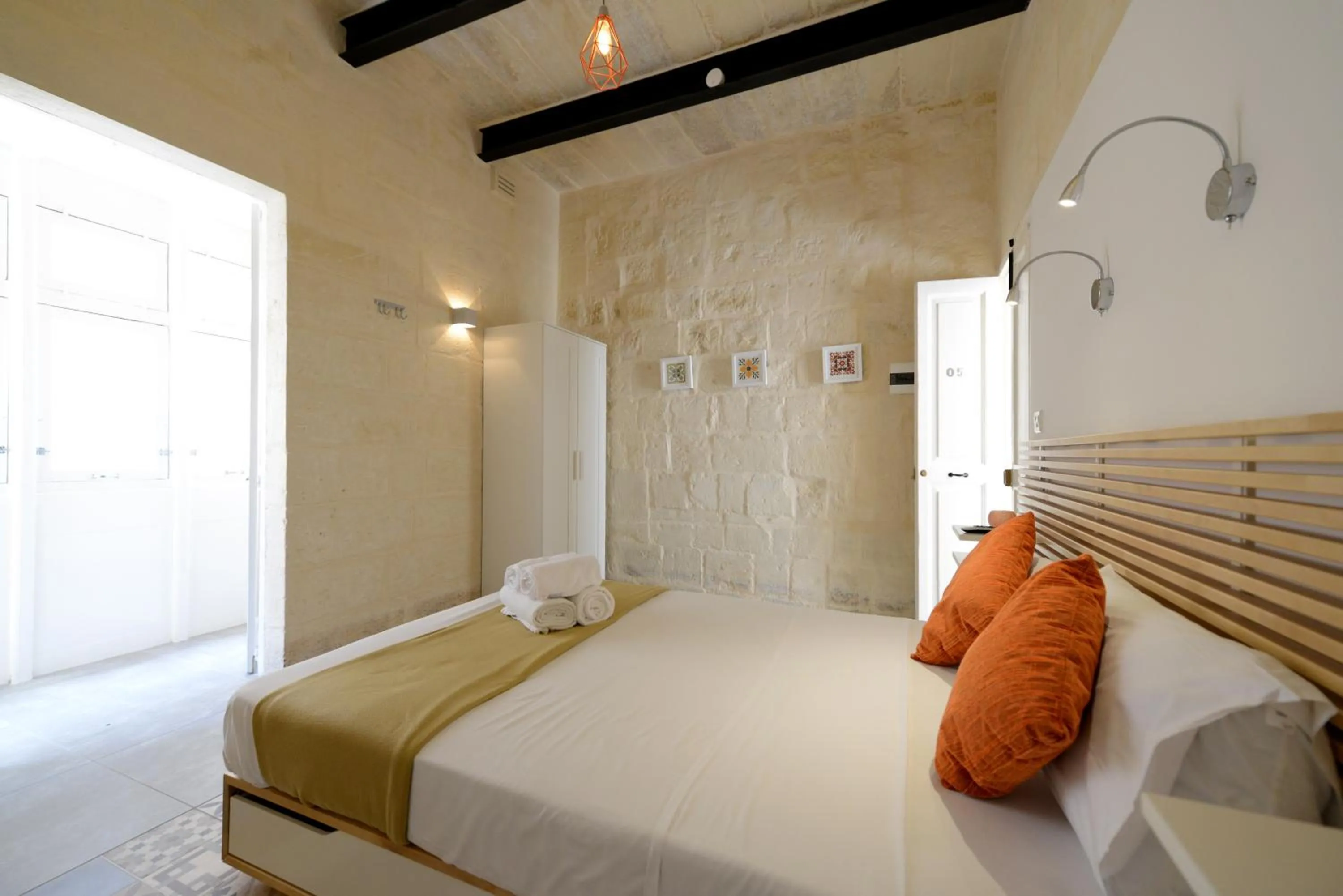 Lovely House Private Rooms by Vallettastay