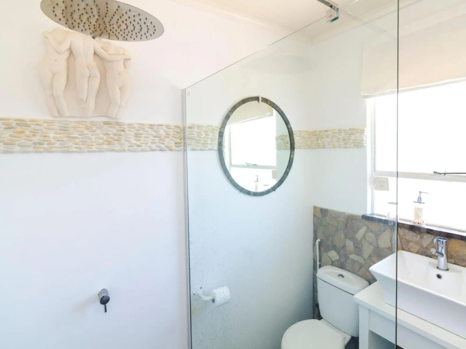 Bathroom in Beach Cottage Kleinzee