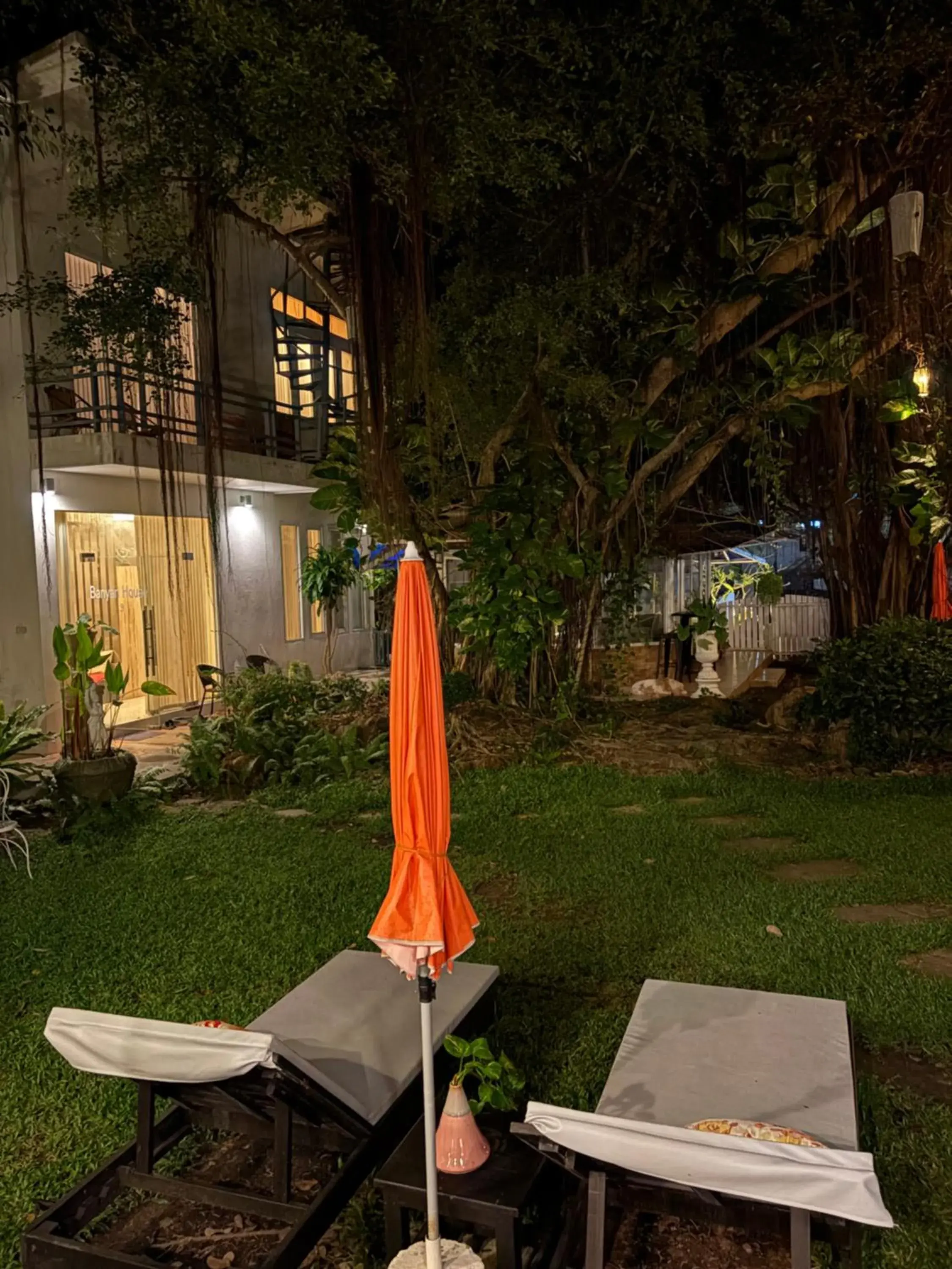 Garden in Banyan House Samui bed and breakfast (Adult Only) Garden in Banyan House Samui bed and breakfast (Adult Only)