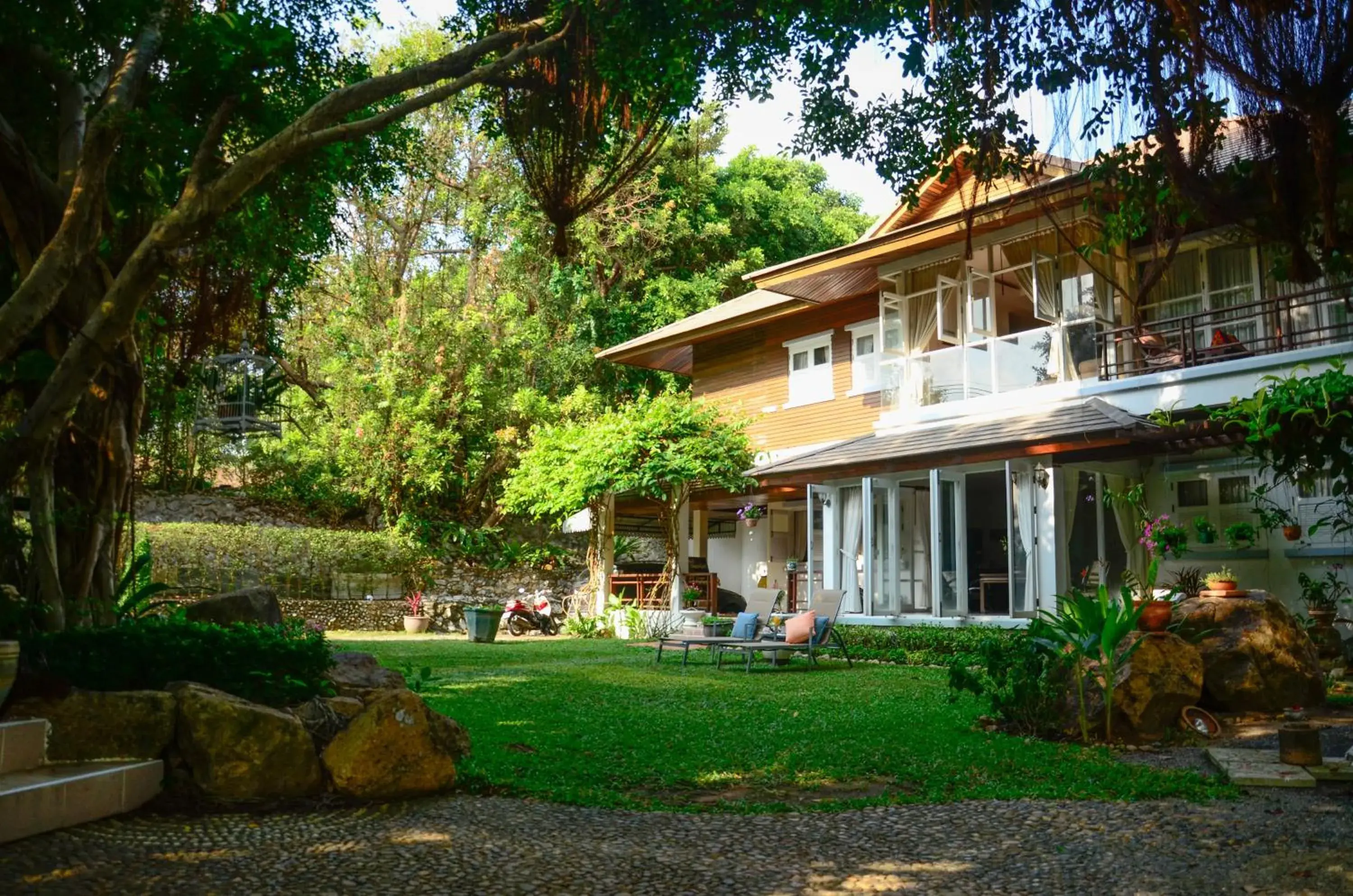 Facade/entrance in Banyan House Samui bed and breakfast (Adult Only) Facade/entrance in Banyan House Samui bed and breakfast (Adult Only)