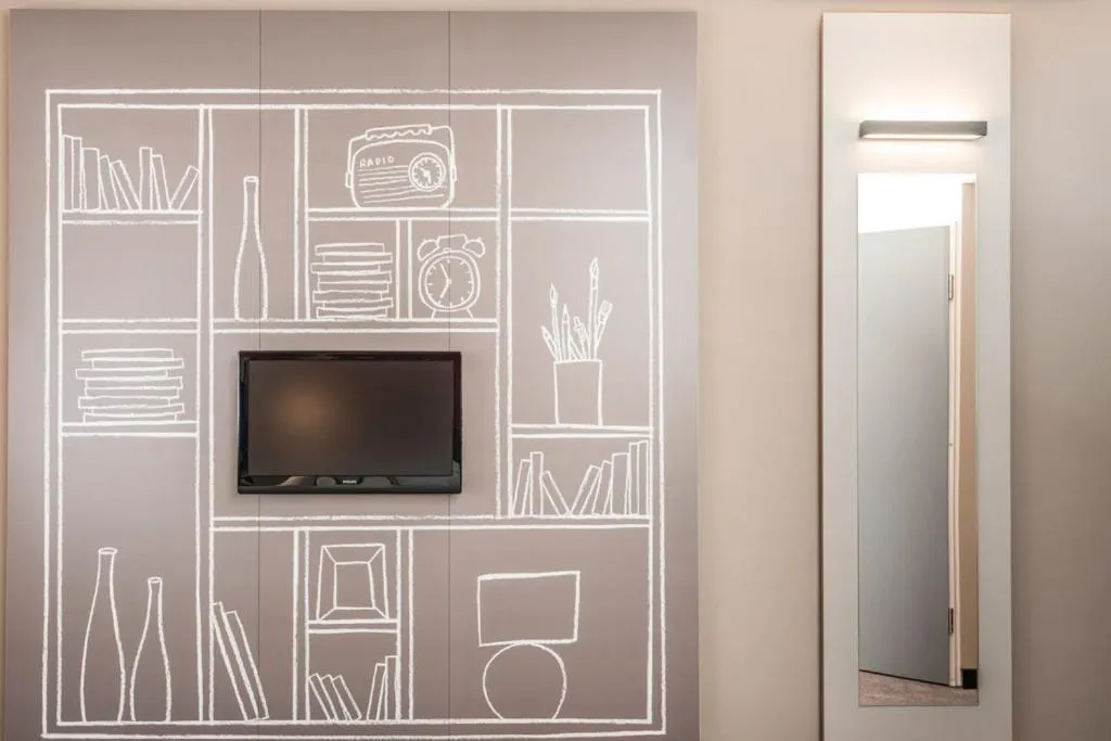 TV and multimedia in ibis Paris Le Bourget