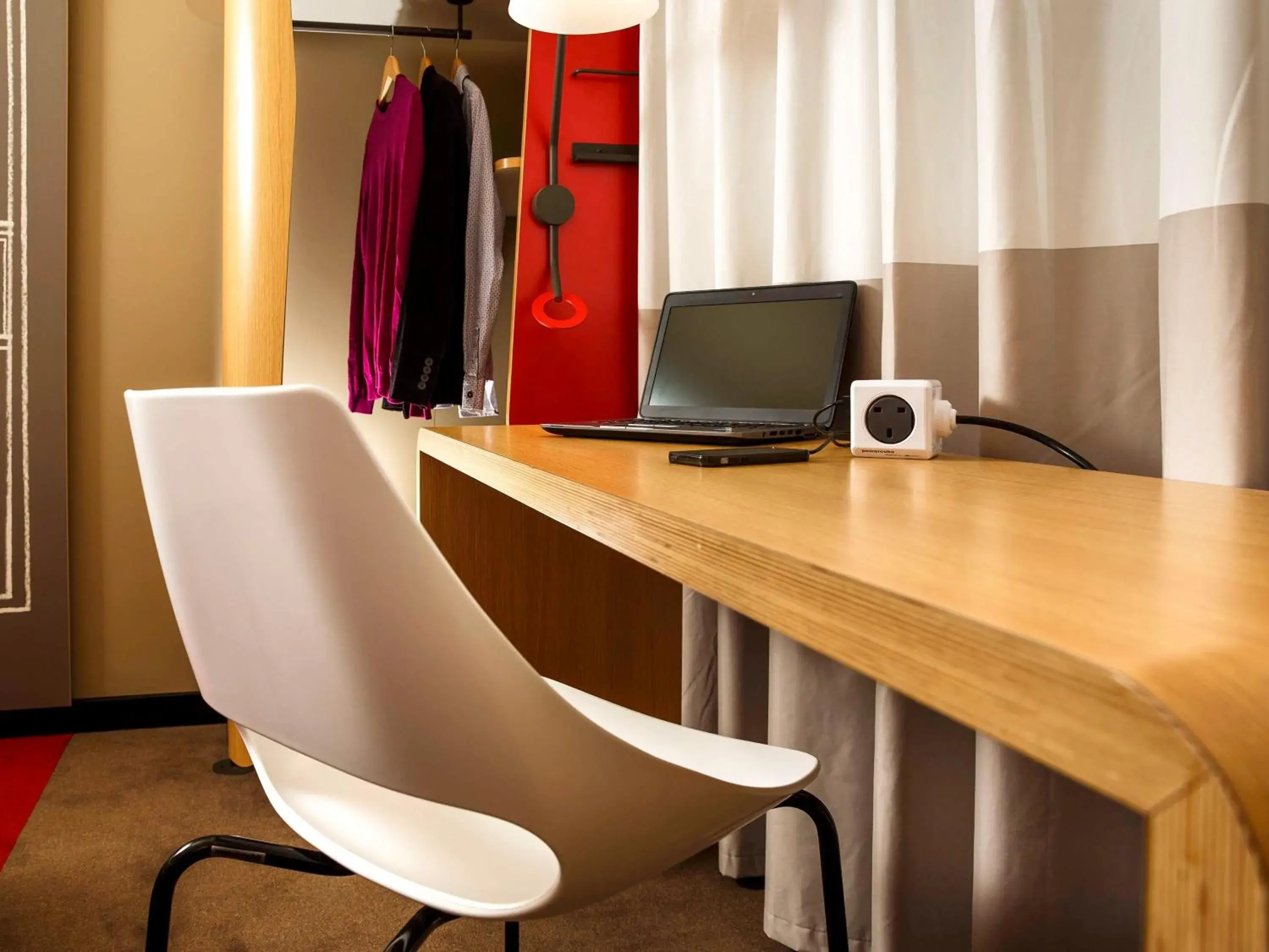 Property building in ibis Paris Le Bourget Property building in ibis Paris Le Bourget