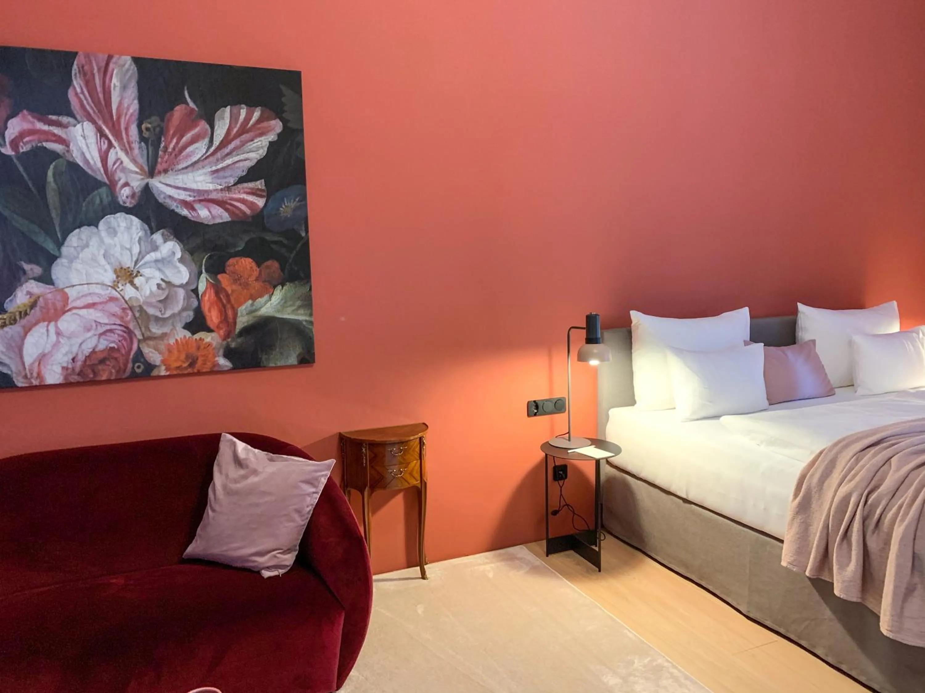 Photo of the whole room, Bed in Boutique Hotel Zum Oberjäger, Schloss Lackenbach