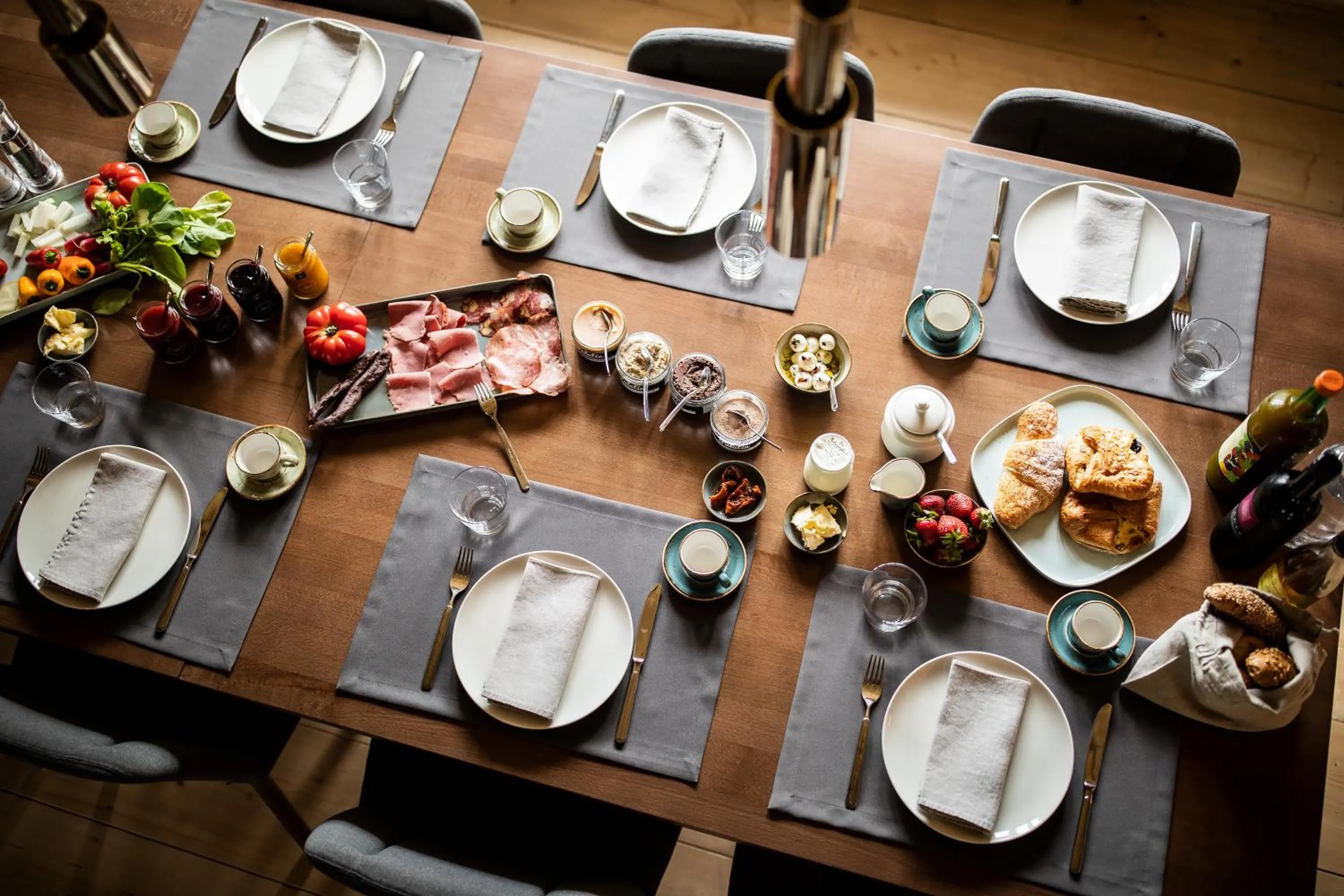 Breakfast in Boutique Hotel Zum Oberjäger, Schloss Lackenbach