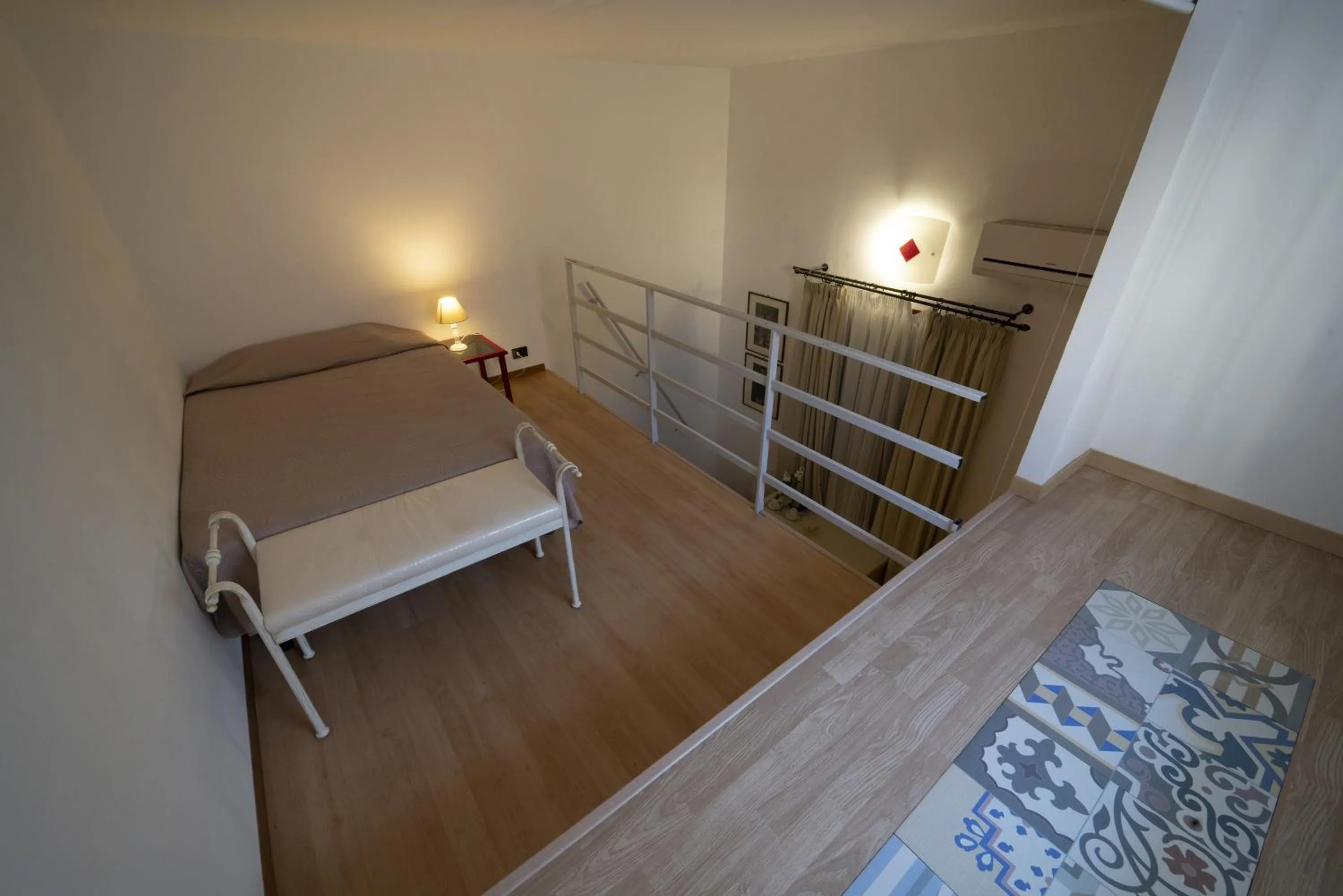 Bed in Residence Garibaldi