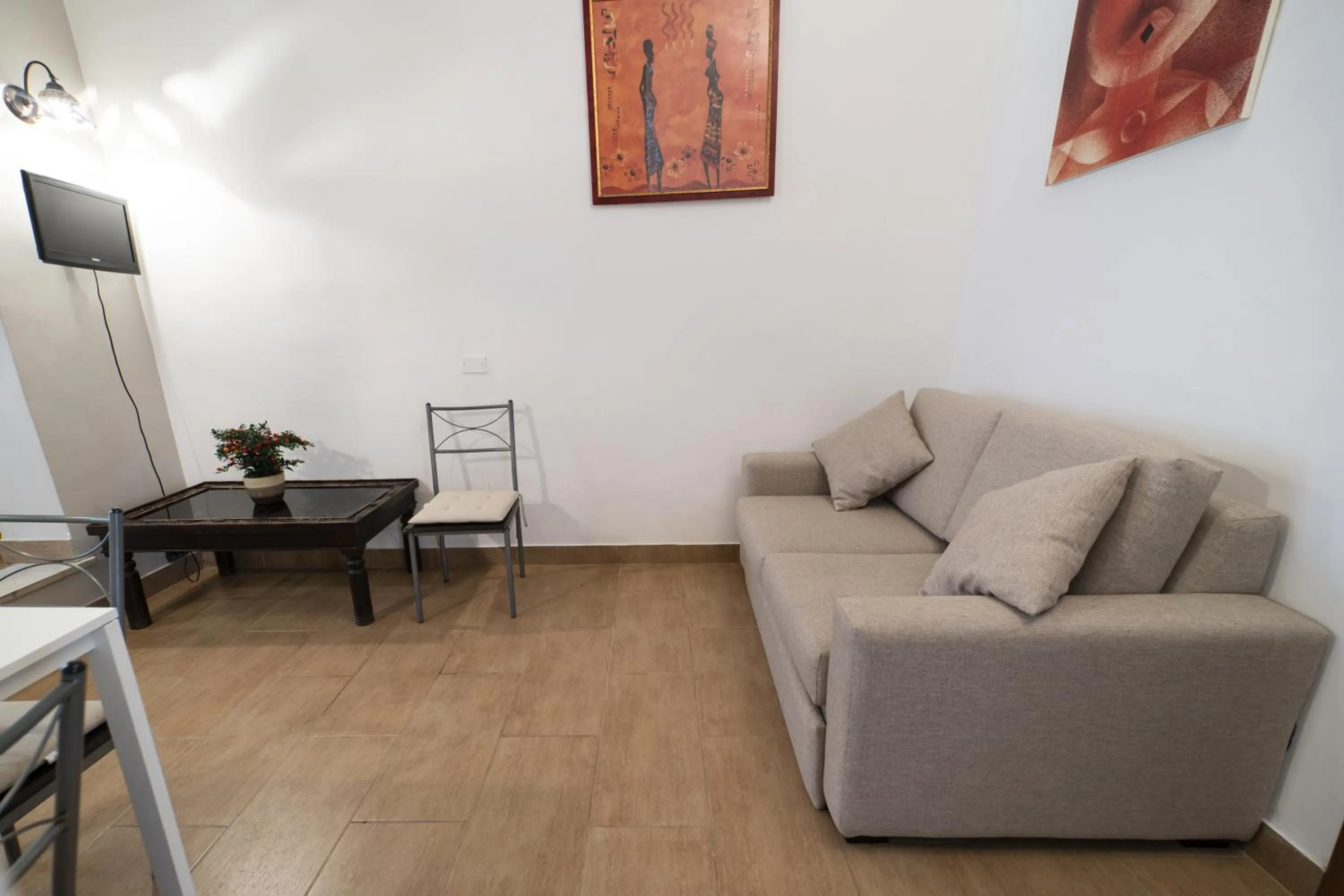 TV and multimedia in Residence Garibaldi