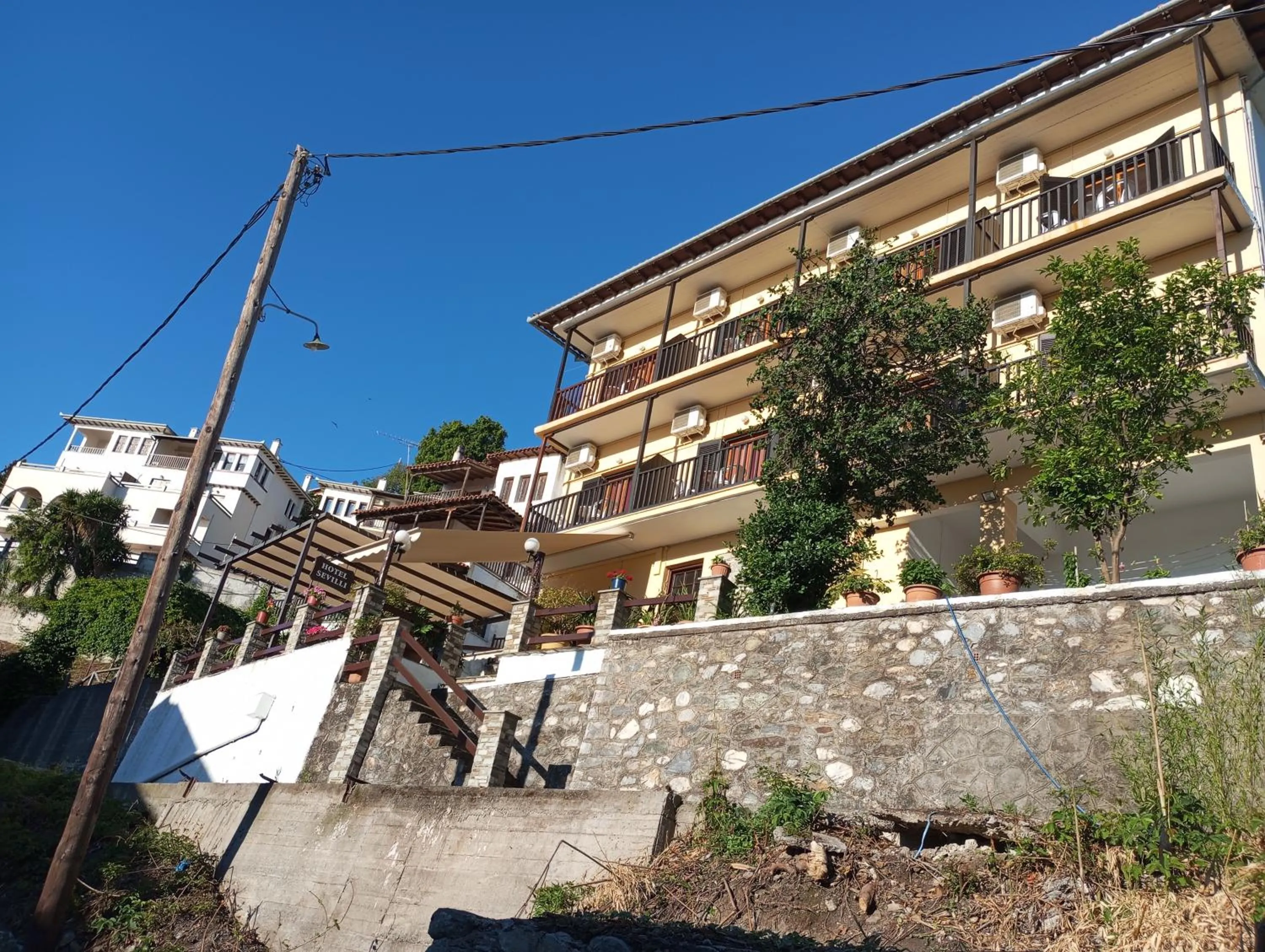 Hotel Sevilli