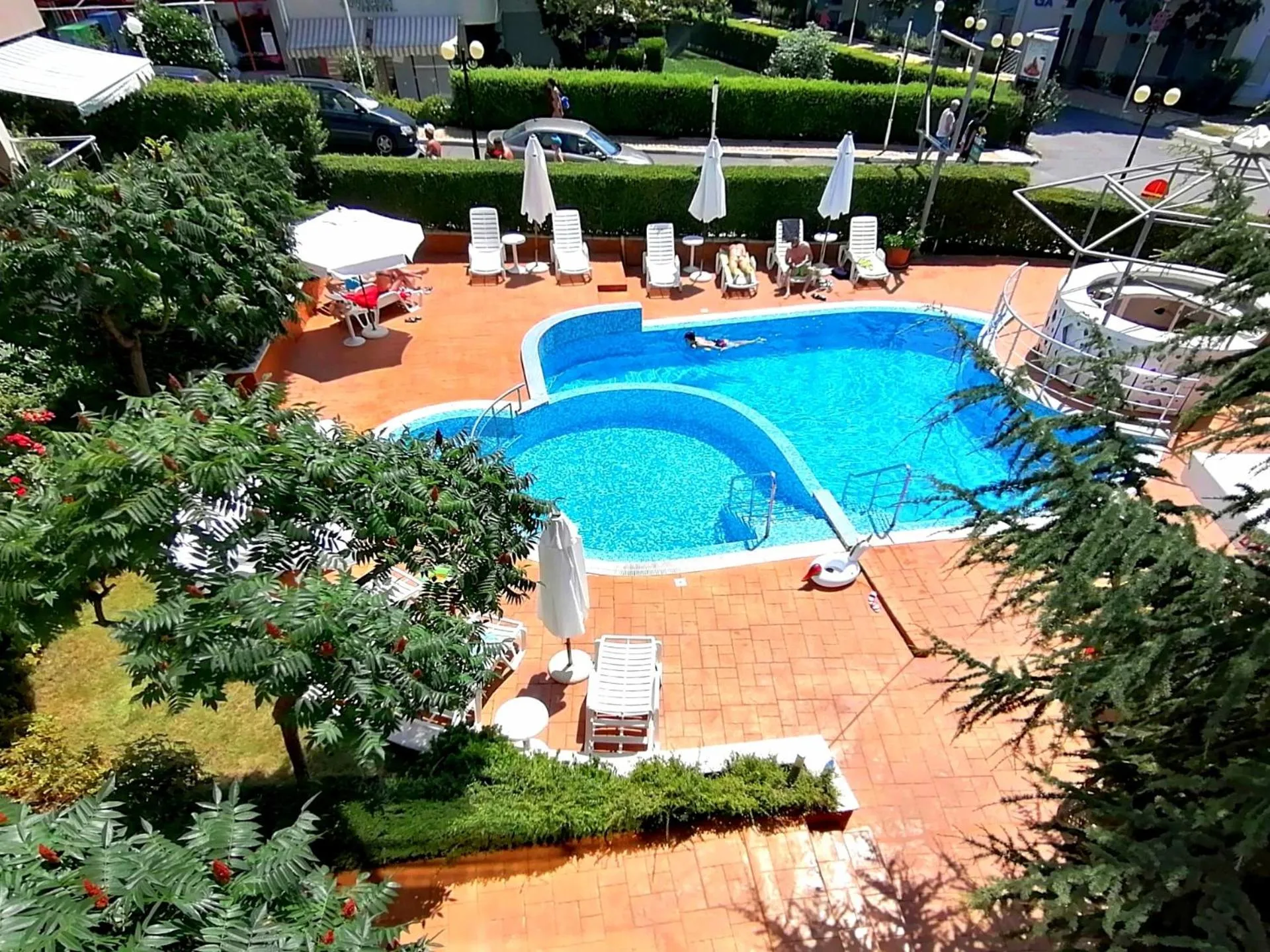 Patio in Sineva Del Sol Apartments