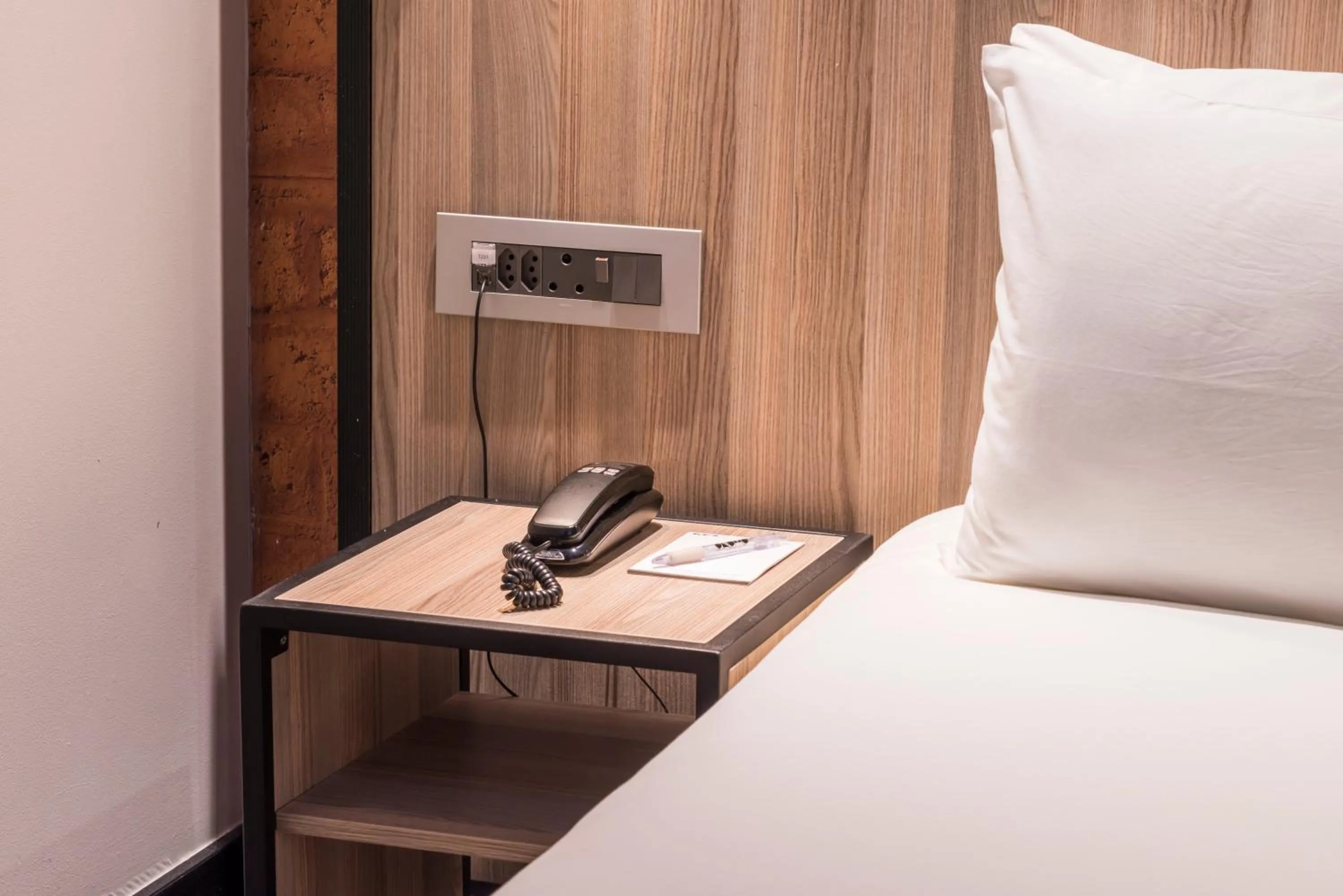 Bedroom, Bed in ONOMO Hotel Durban