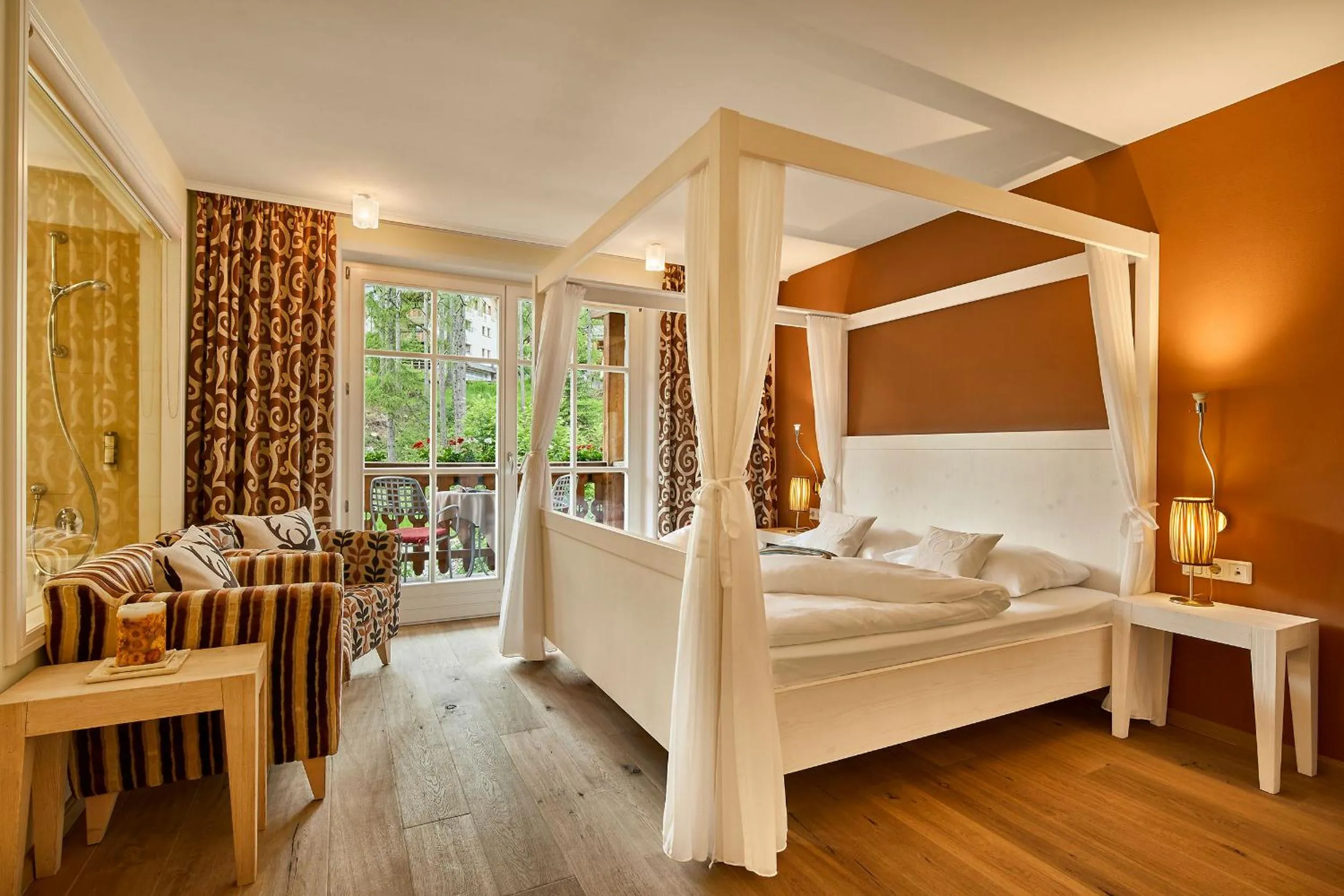 Photo of the whole room, Bed in Dolomit Boutique Hotel