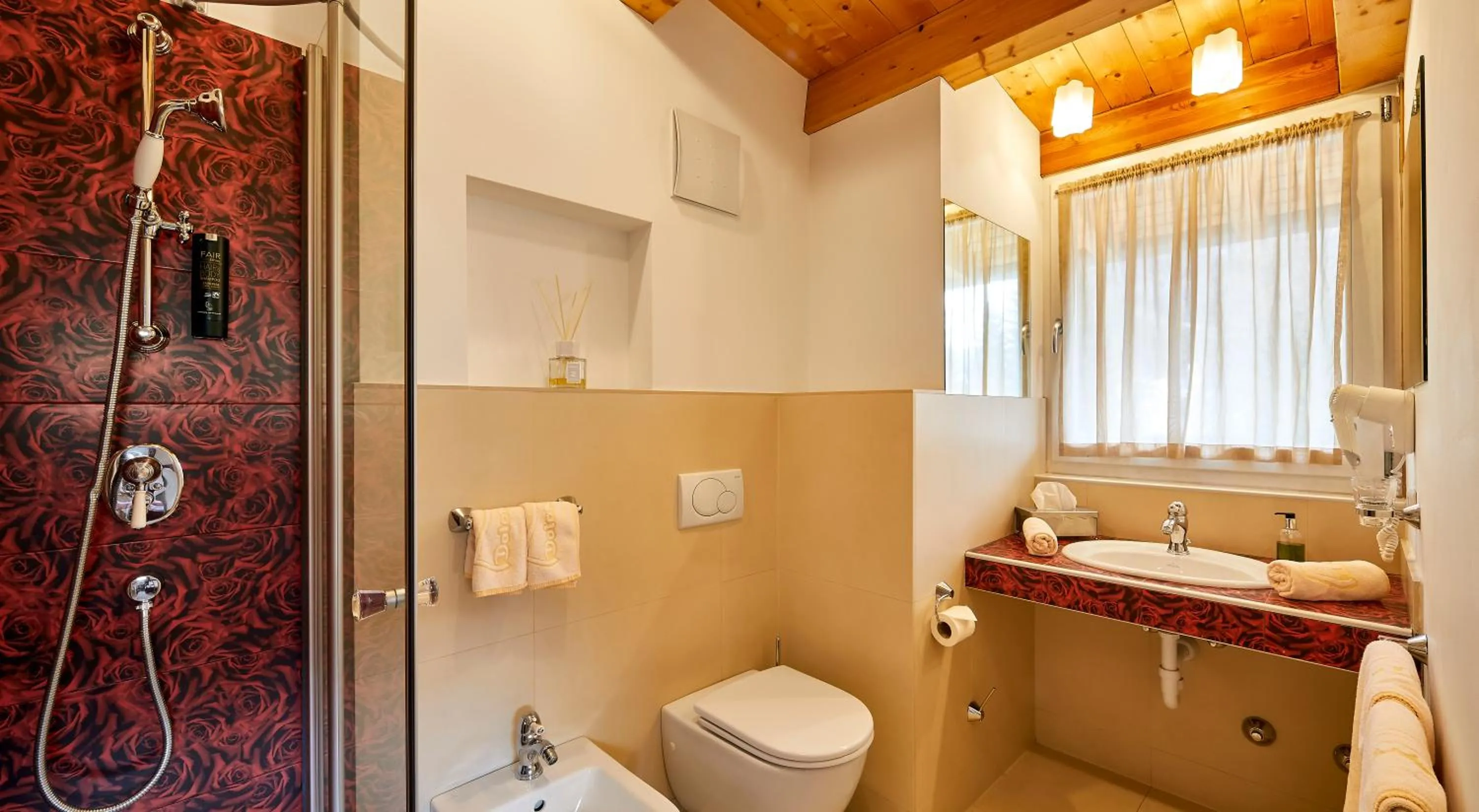 Shower in Dolomit Boutique Hotel