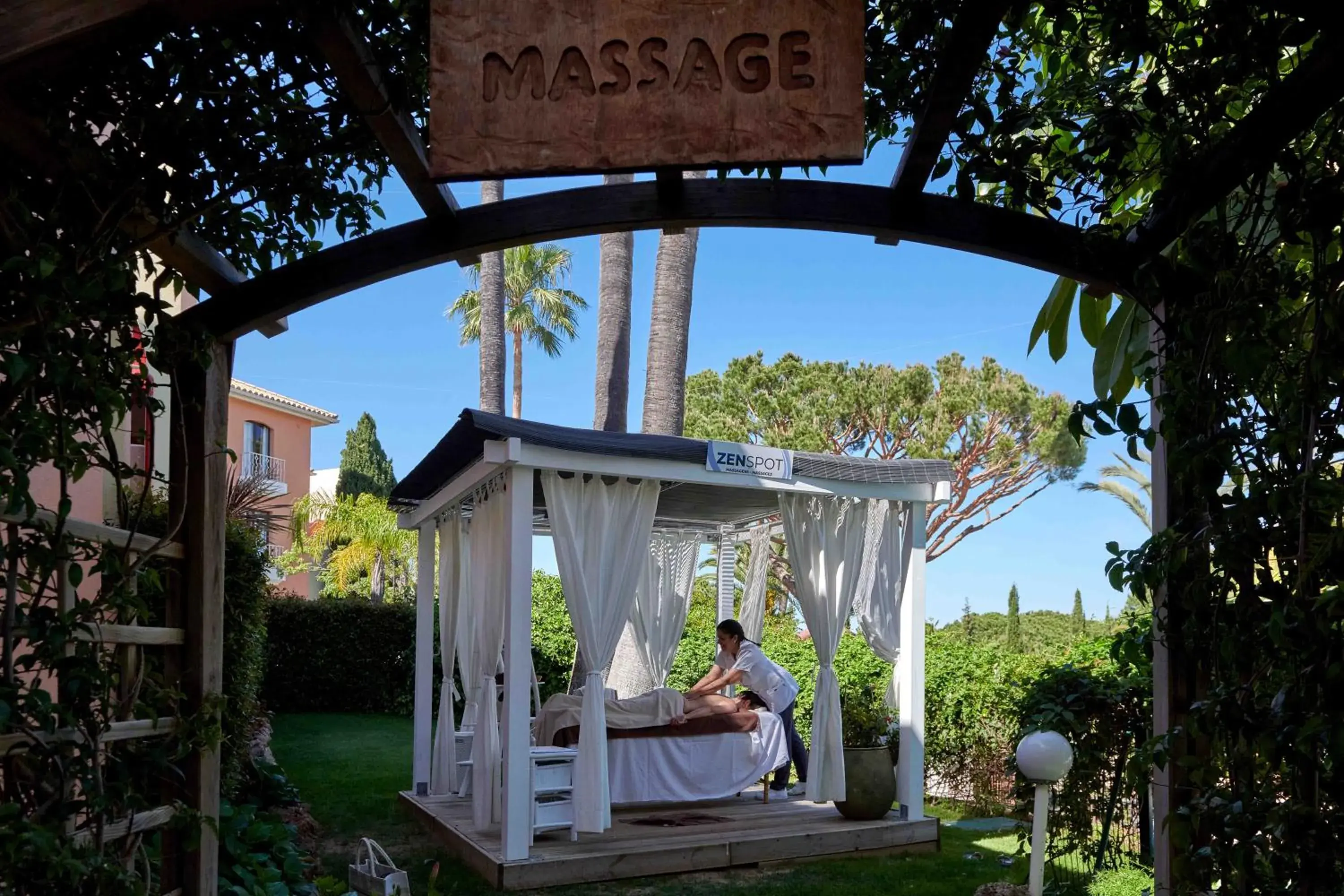 Spa and wellness centre/facilities in Four Seasons Vilamoura Spa and wellness centre/facilities in Four Seasons Vilamoura