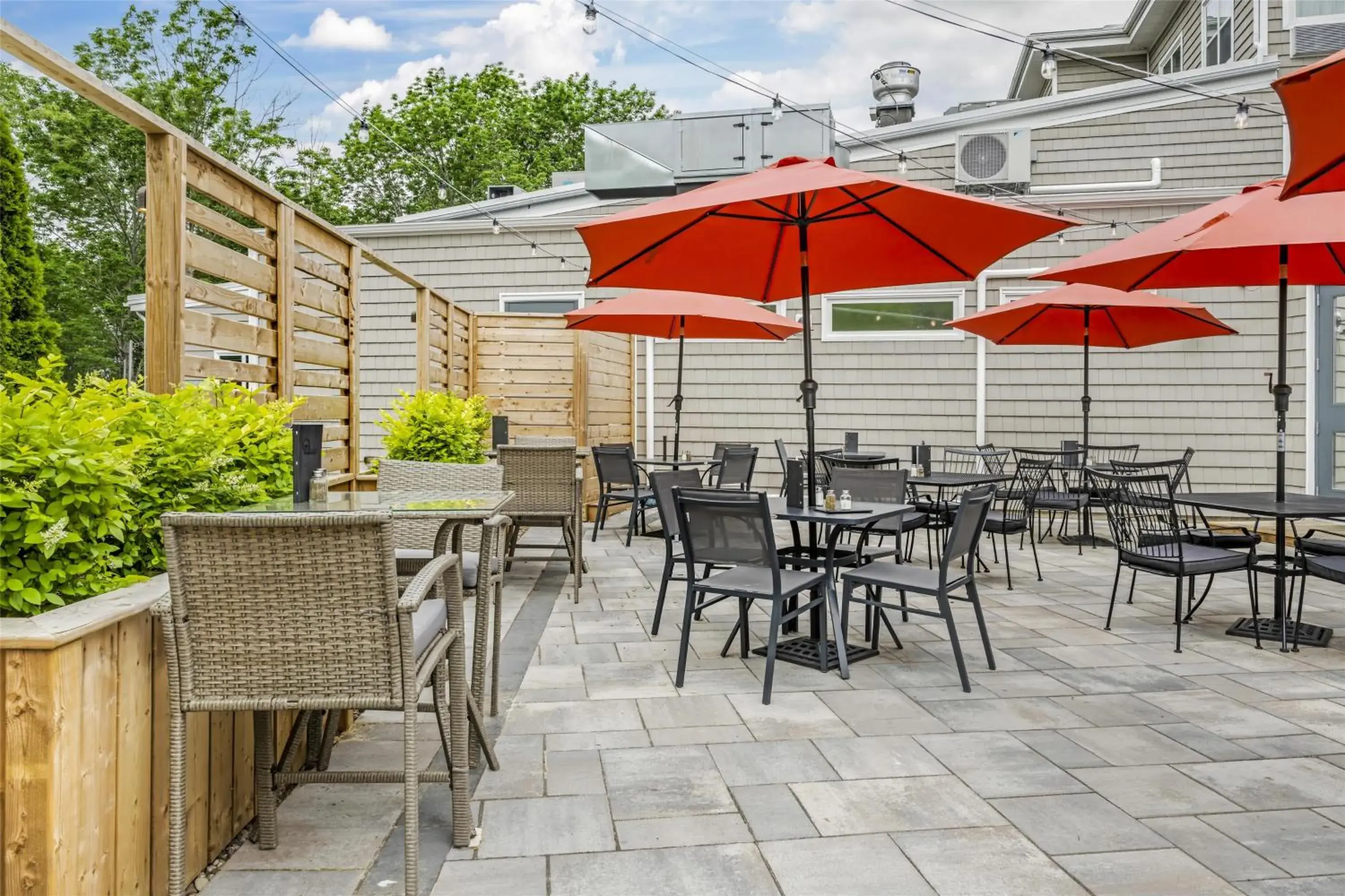 Restaurant/places to eat in Best Western Plus Bridgewater Hotel & Convention Centre Restaurant/places to eat in Best Western Plus Bridgewater Hotel & Convention Centre