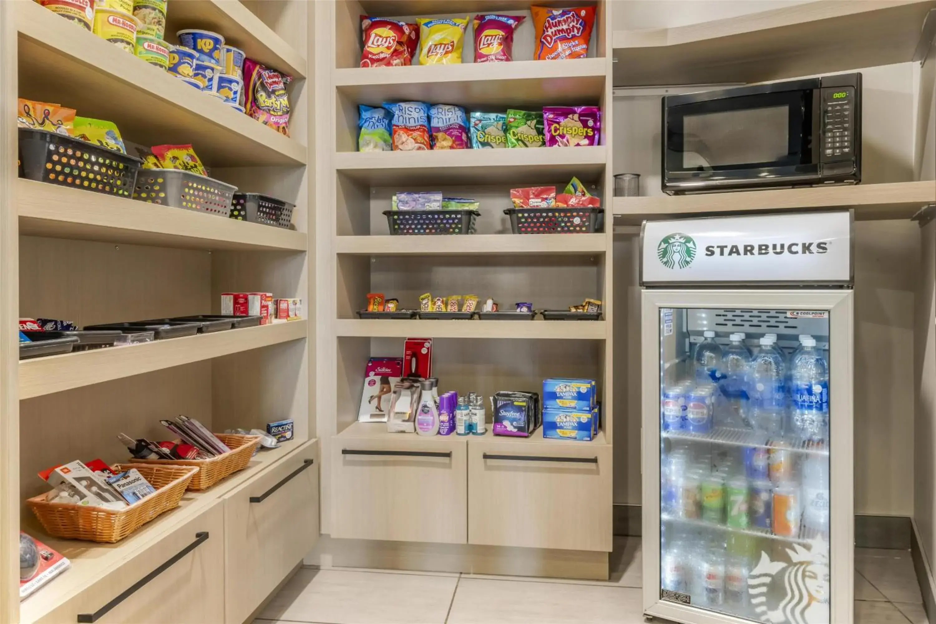 Property building in Best Western Plus Bridgewater Hotel & Convention Centre Property building in Best Western Plus Bridgewater Hotel & Convention Centre