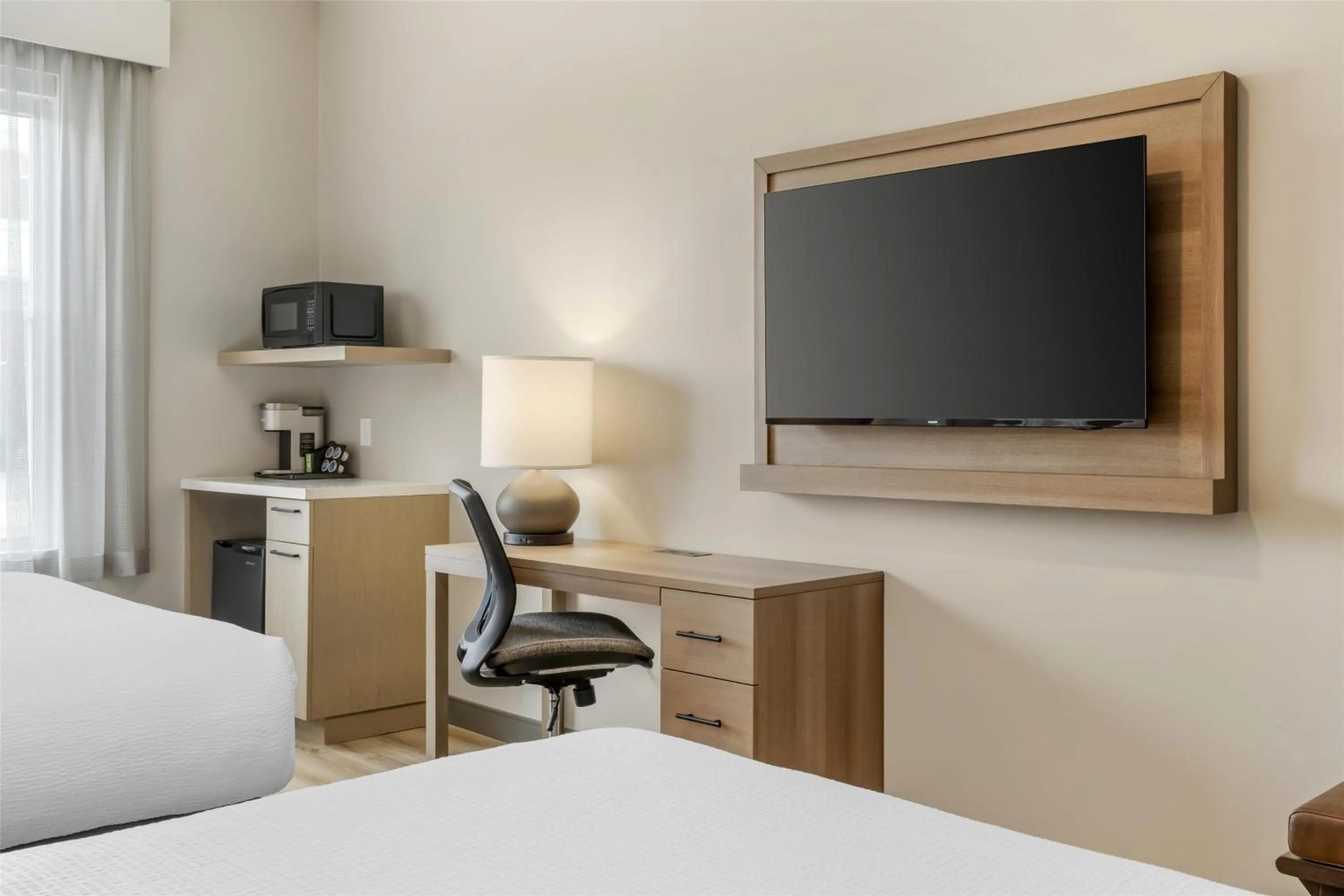 Bedroom, Bed in Best Western Plus Bridgewater Hotel & Convention Centre