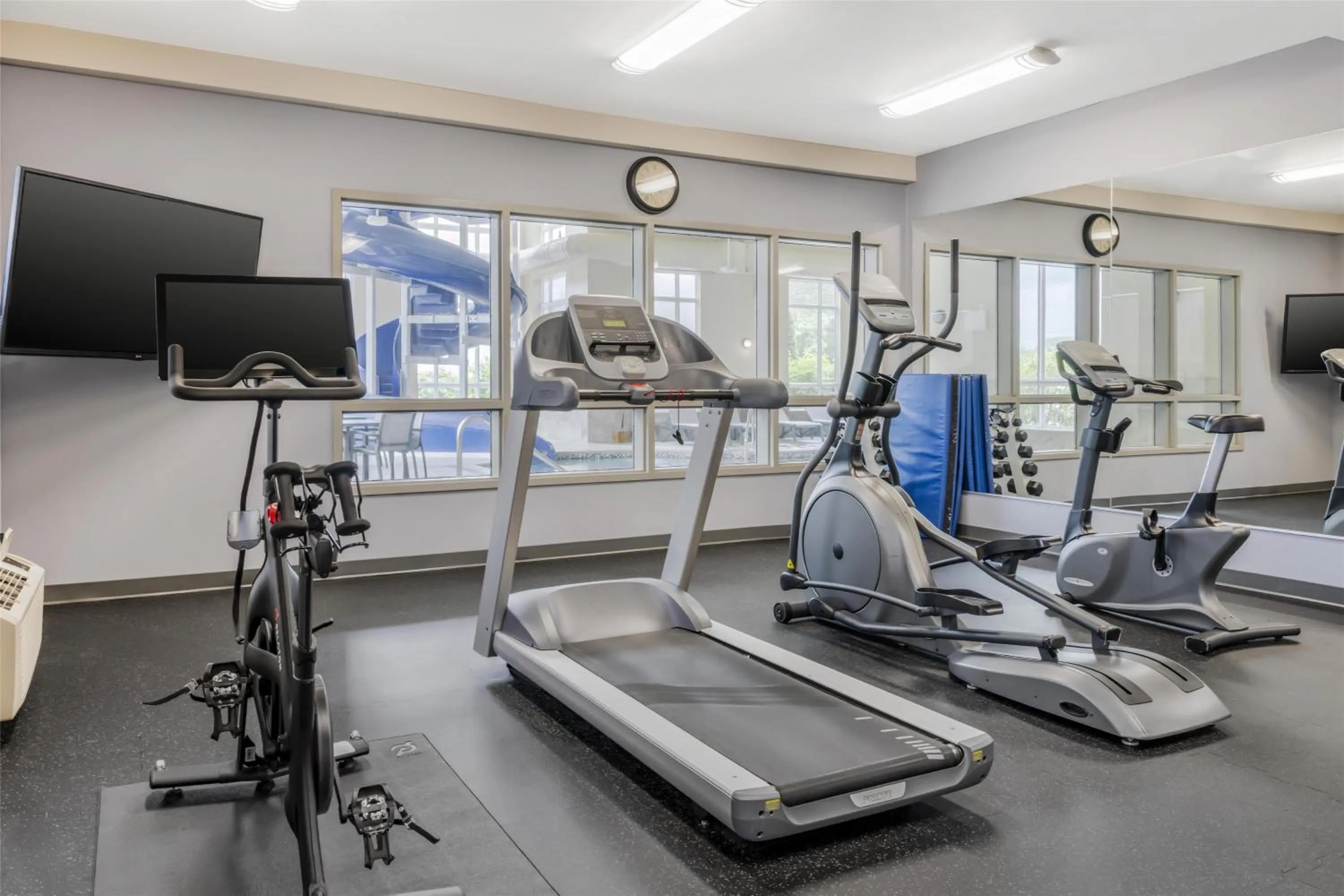 Fitness centre/facilities in Best Western Plus Bridgewater Hotel & Convention Centre