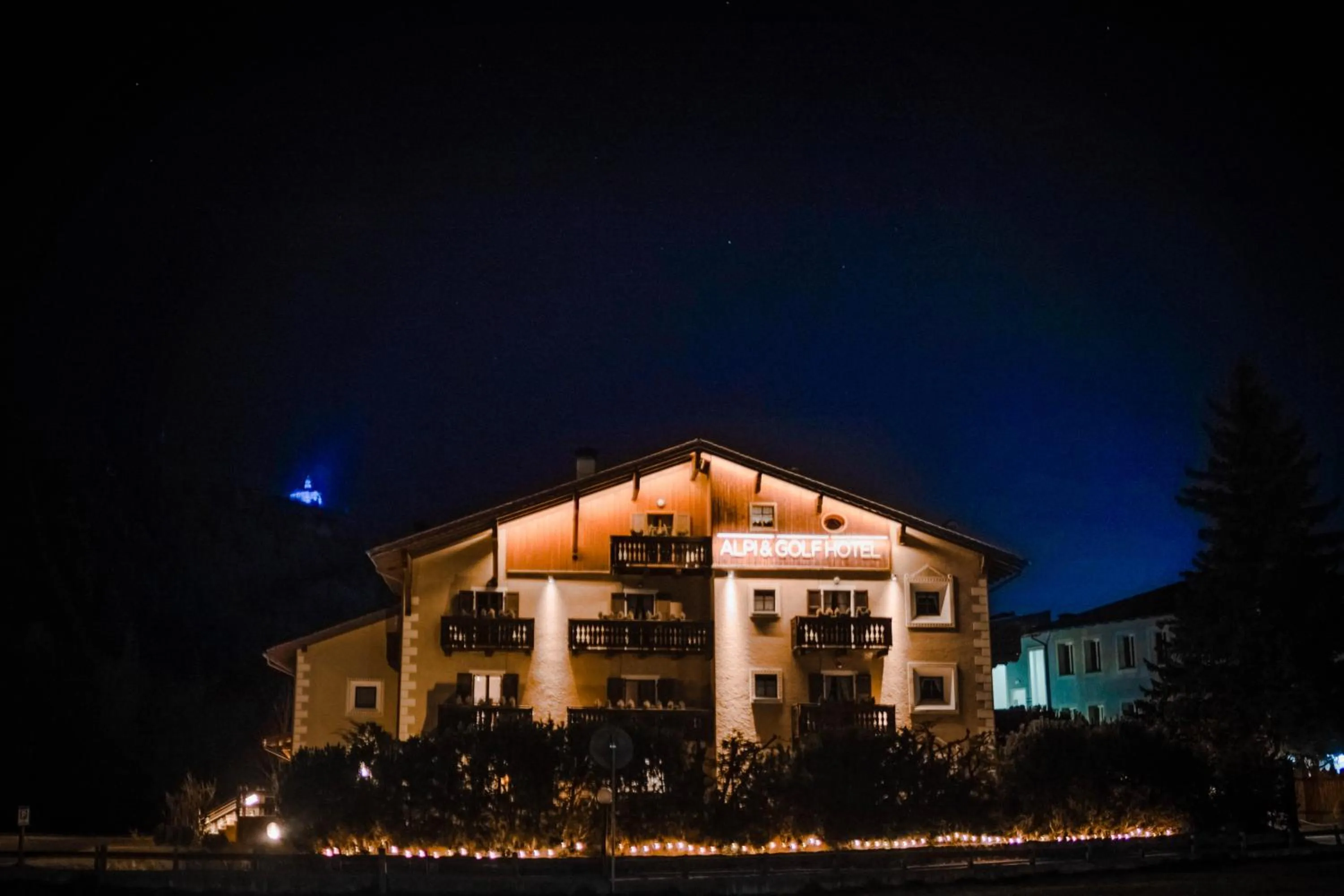 Property building in Alpi & Golf Hotel