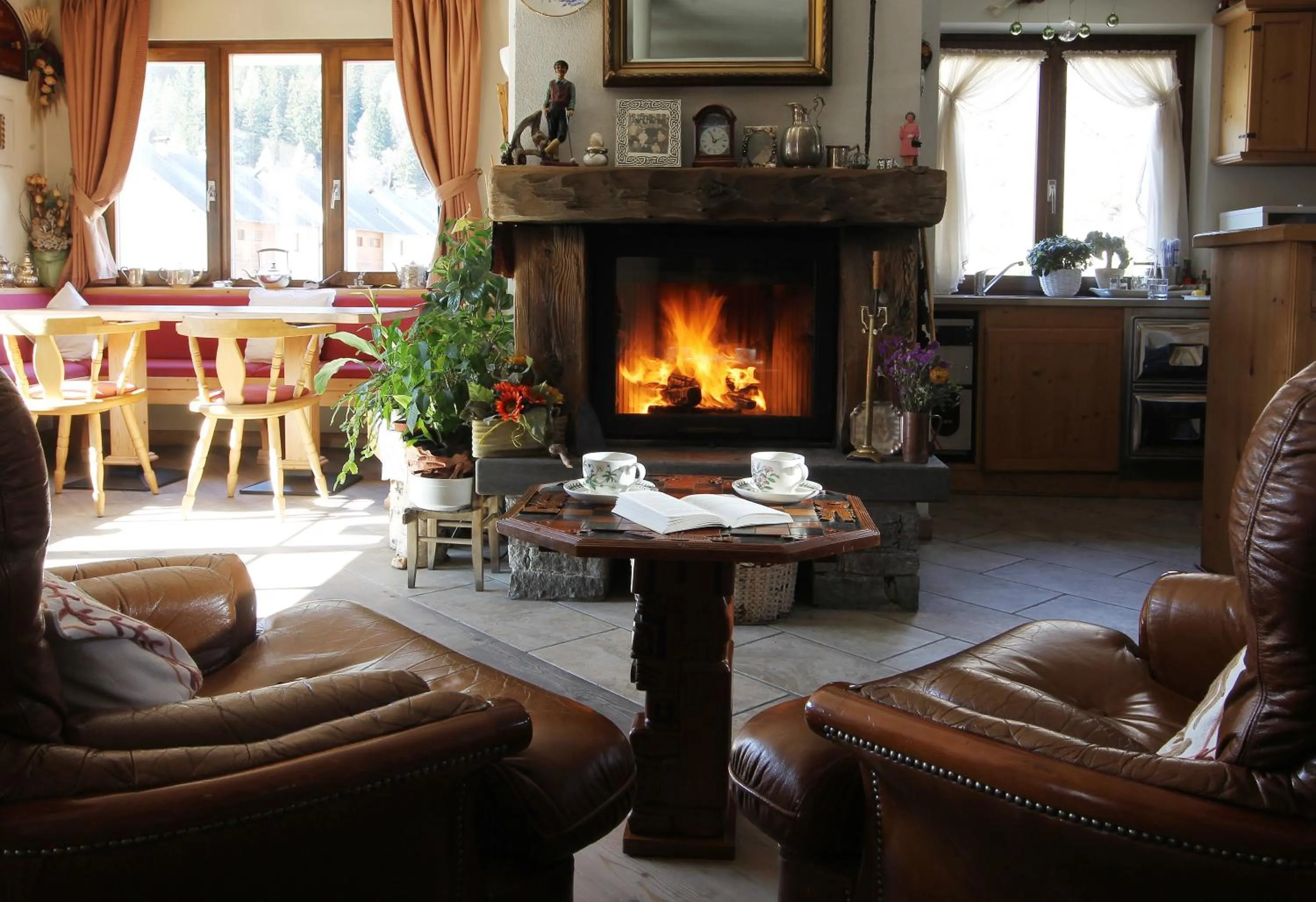 Lounge or bar in Alpi & Golf Hotel