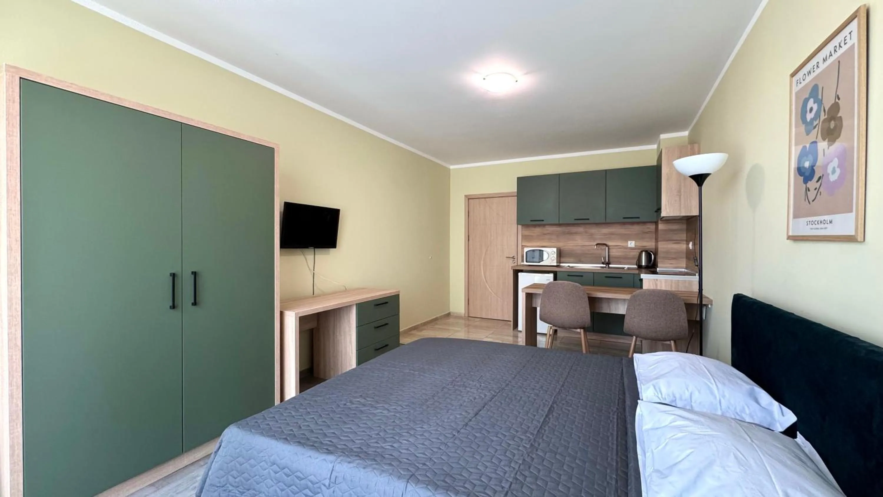 Bed in Evi Apartments 2