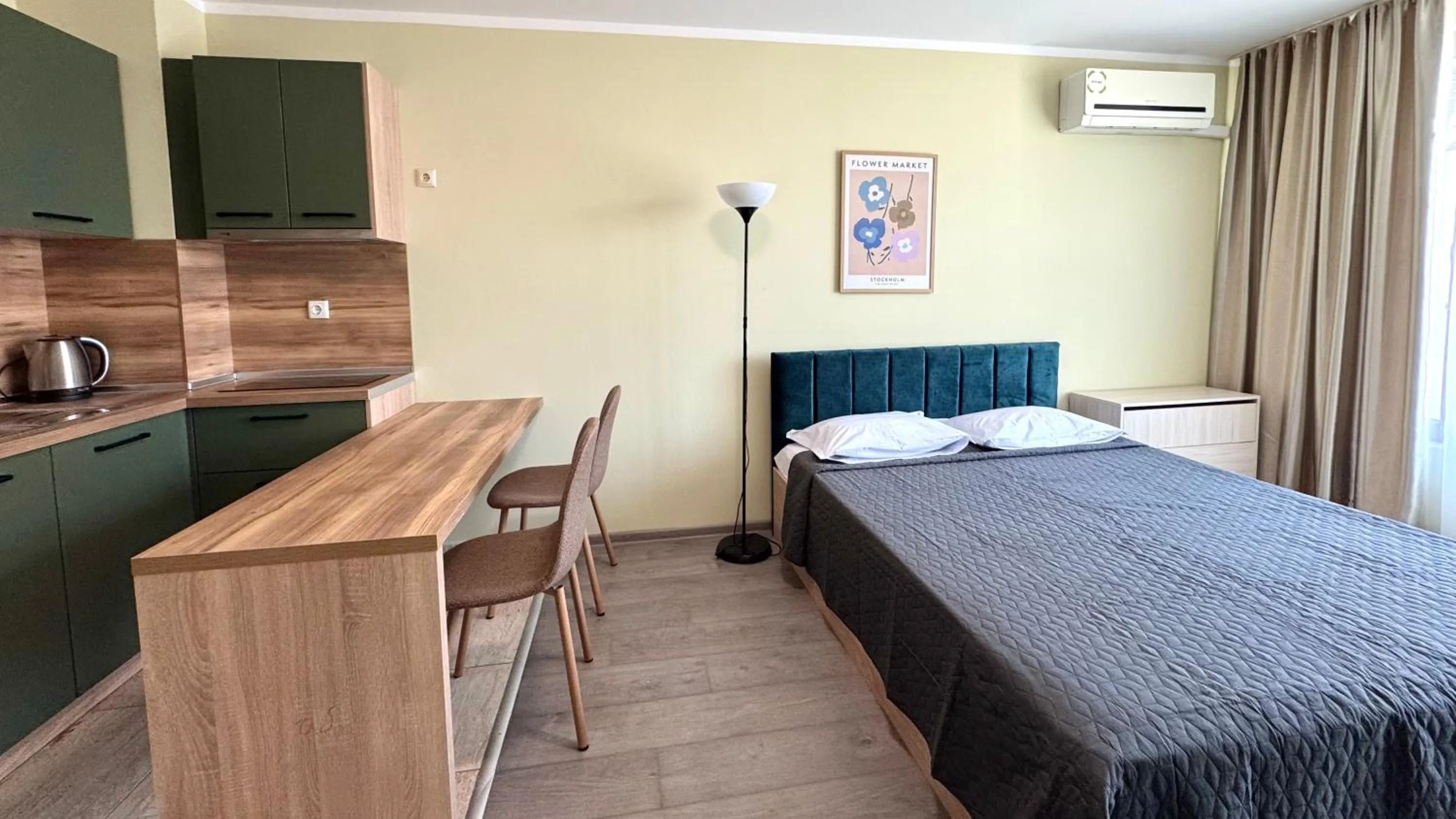Bed in Evi Apartments 2