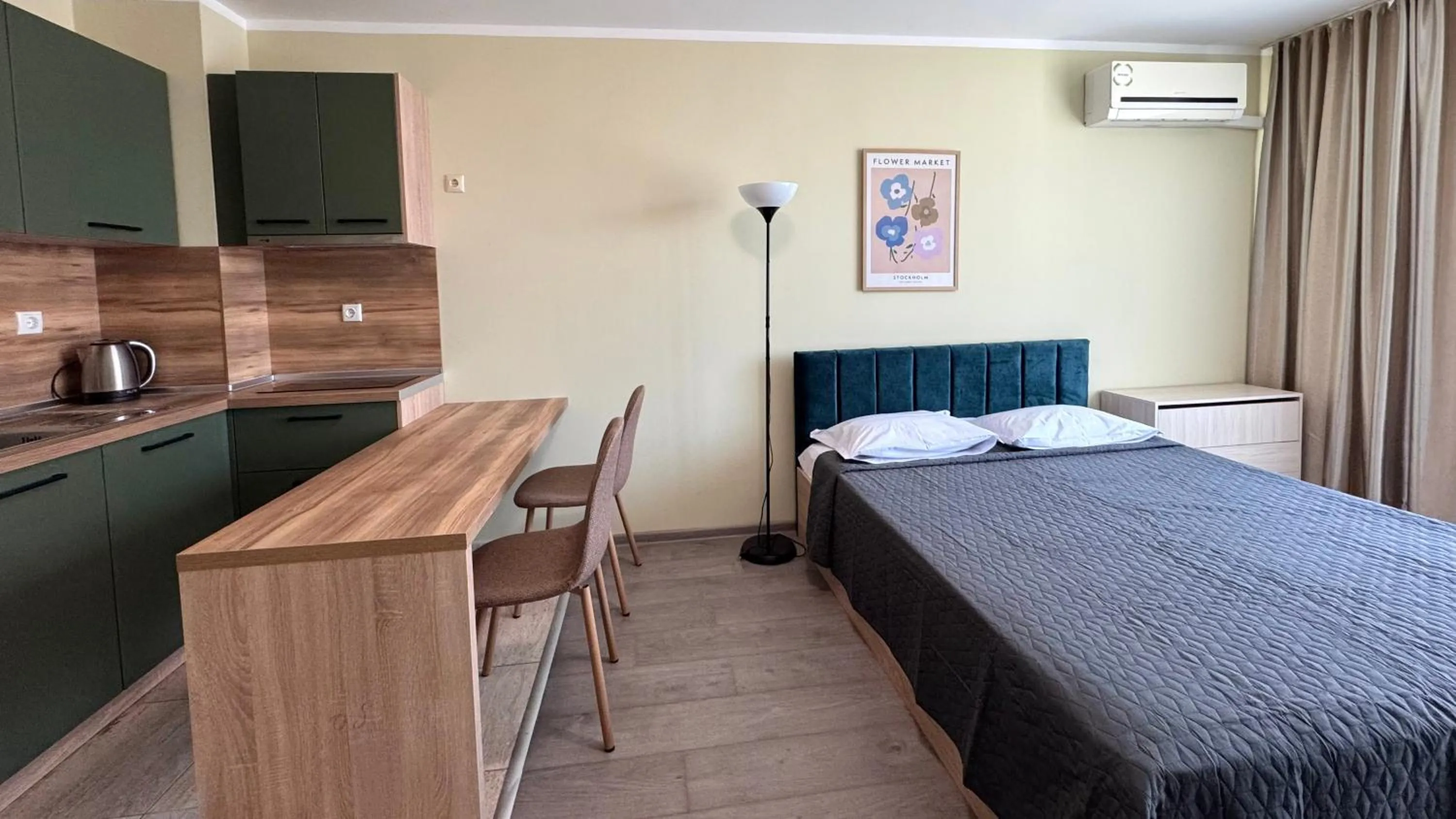 Bed in Evi Apartments 2