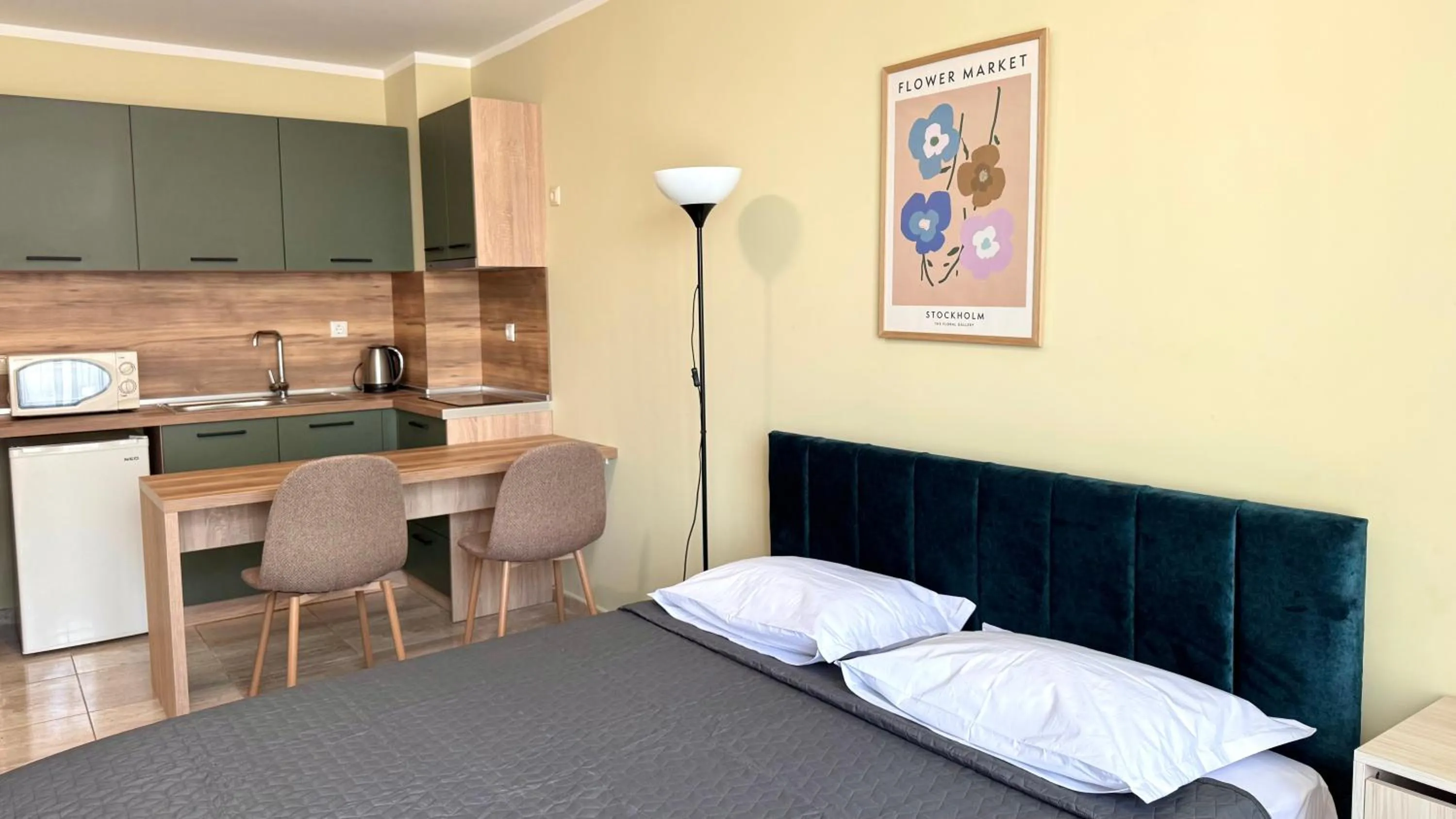 Bed in Evi Apartments 2