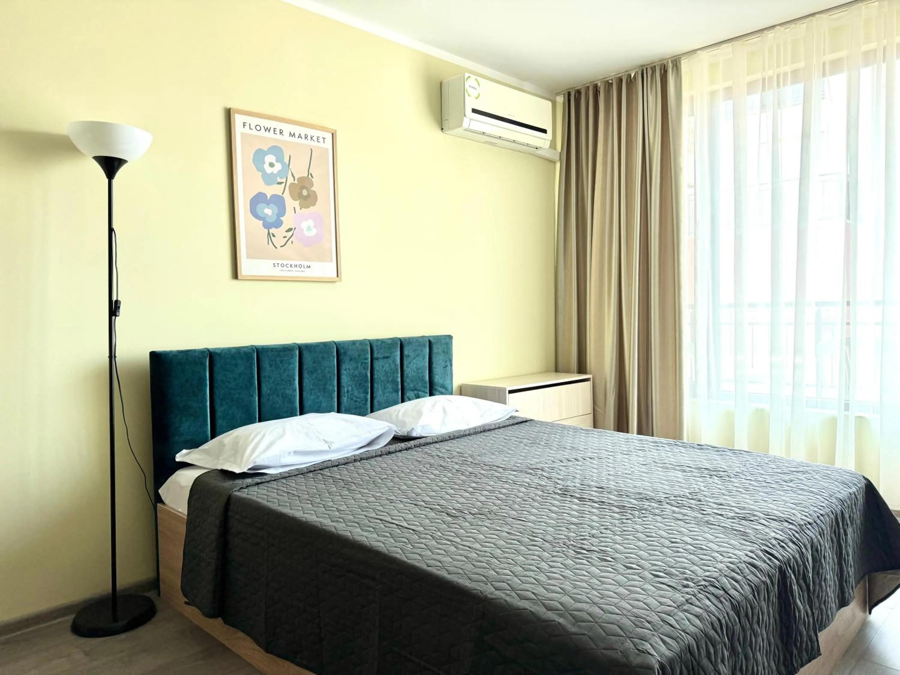 Bed in Evi Apartments 2