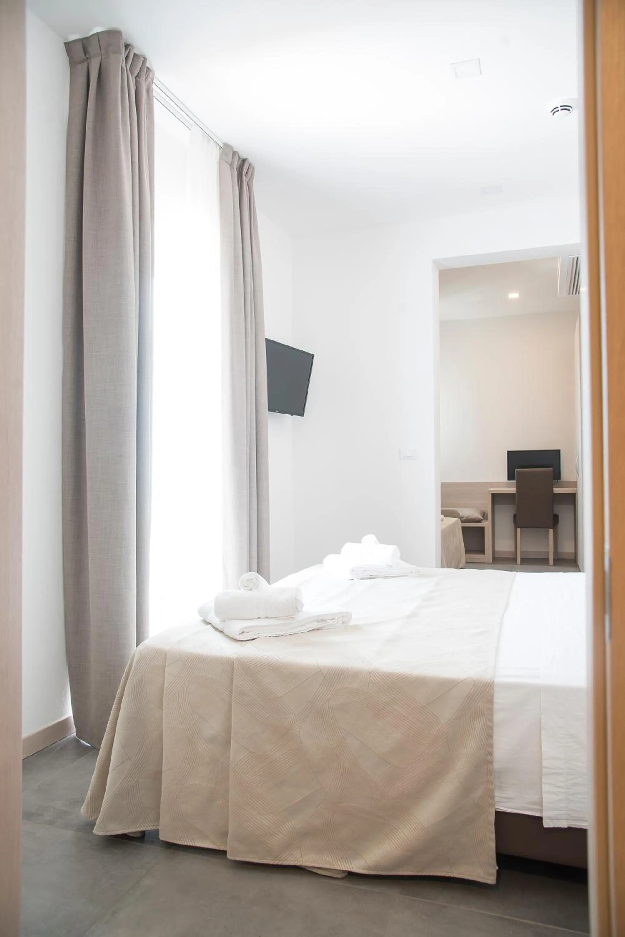 Photo of the whole room, Bed in Hotel Solemare - Frontemare - 3 Stelle Superior