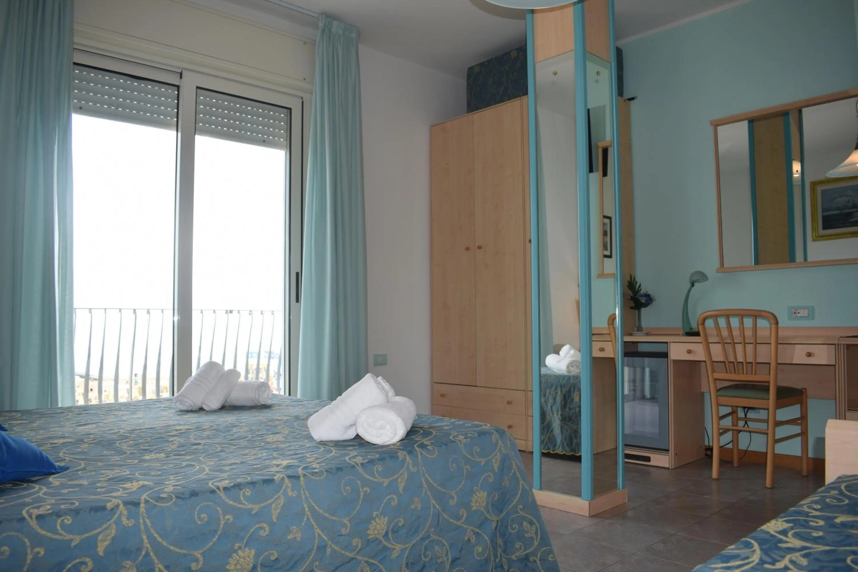 Bedroom, Bed in Hotel Solemare - Frontemare - 3 Stelle Superior