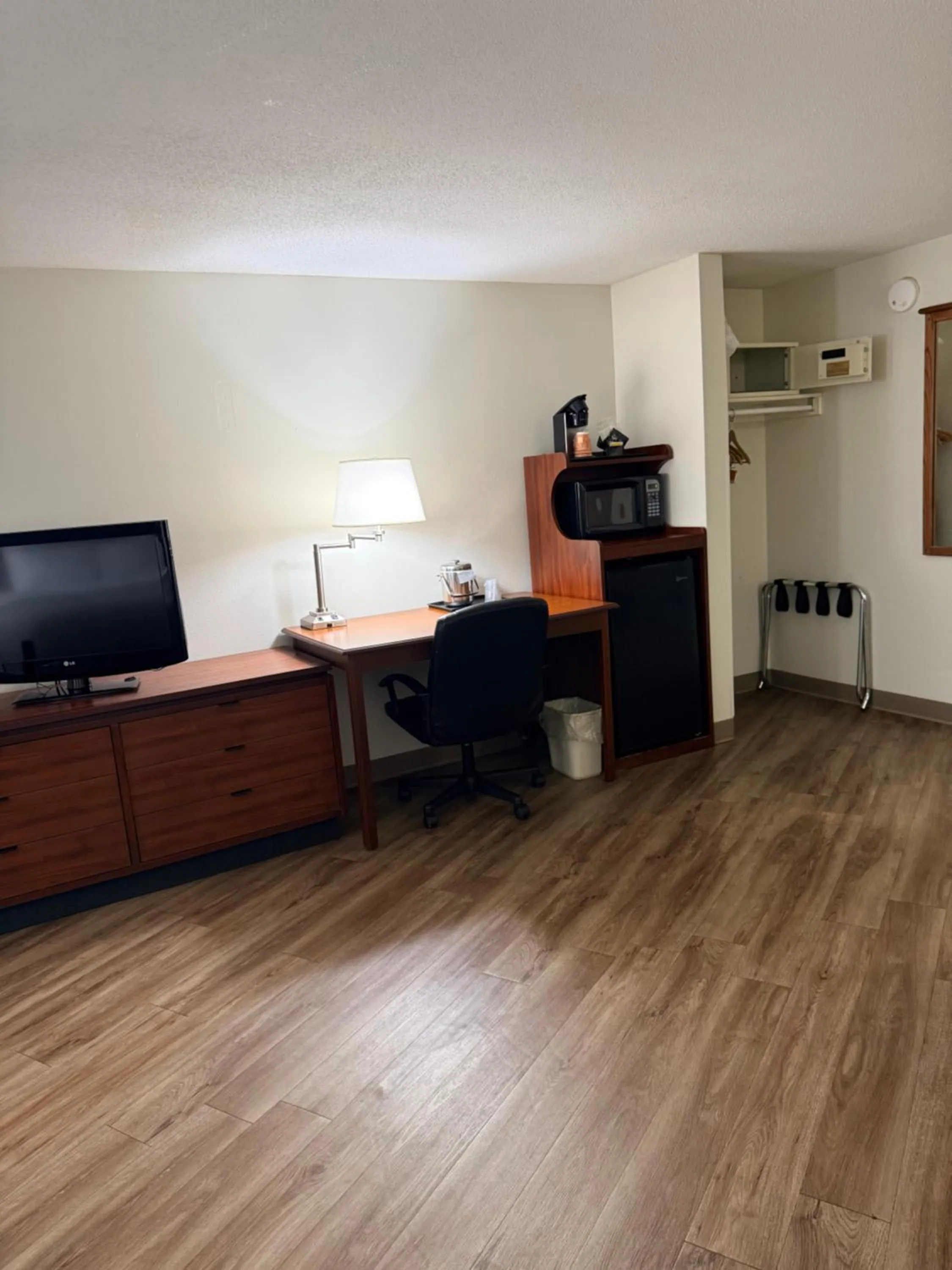 Quality Inn & Suites Black River Falls I-94