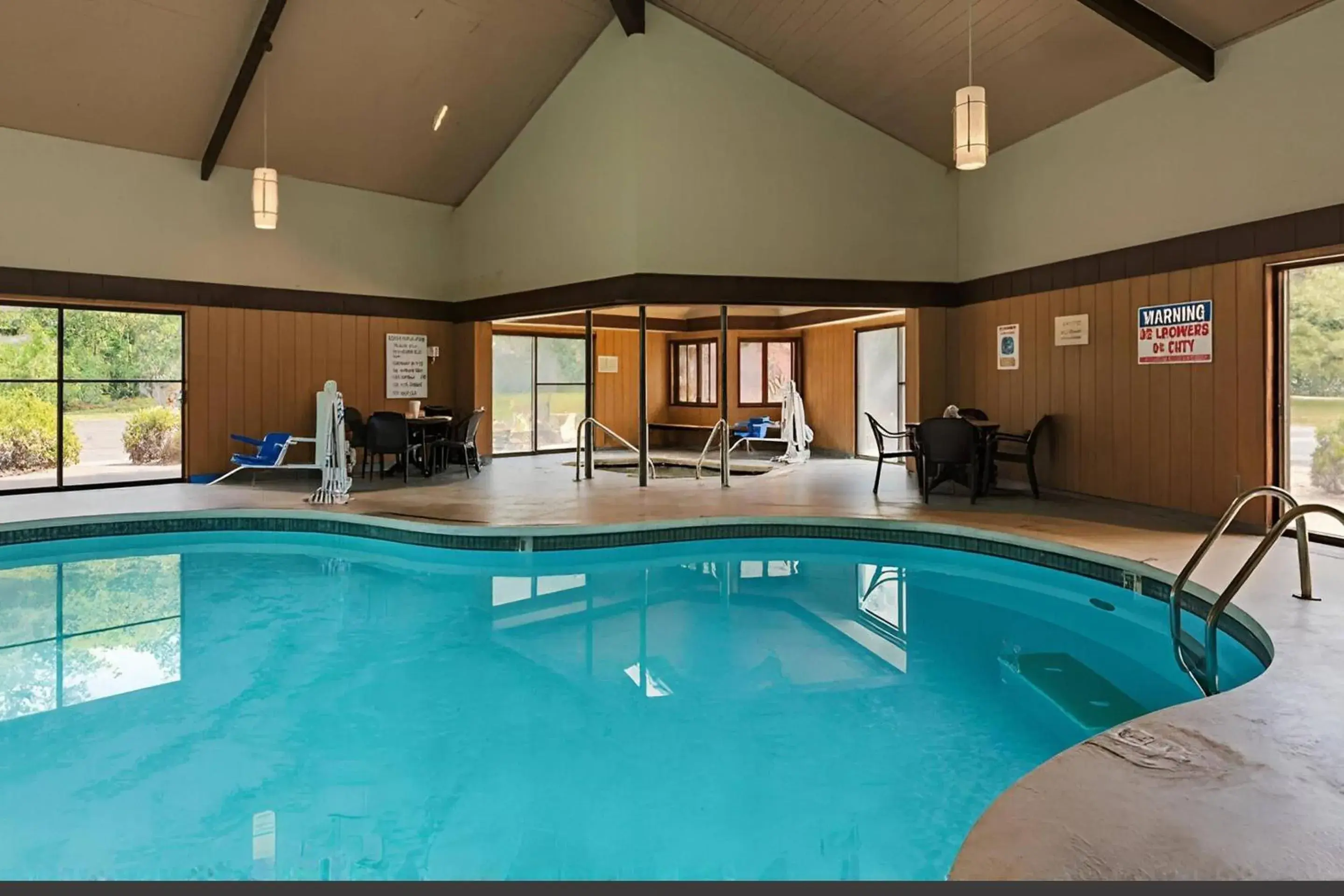 Quality Inn & Suites Black River Falls I-94 Quality Inn & Suites Black River Falls I-94